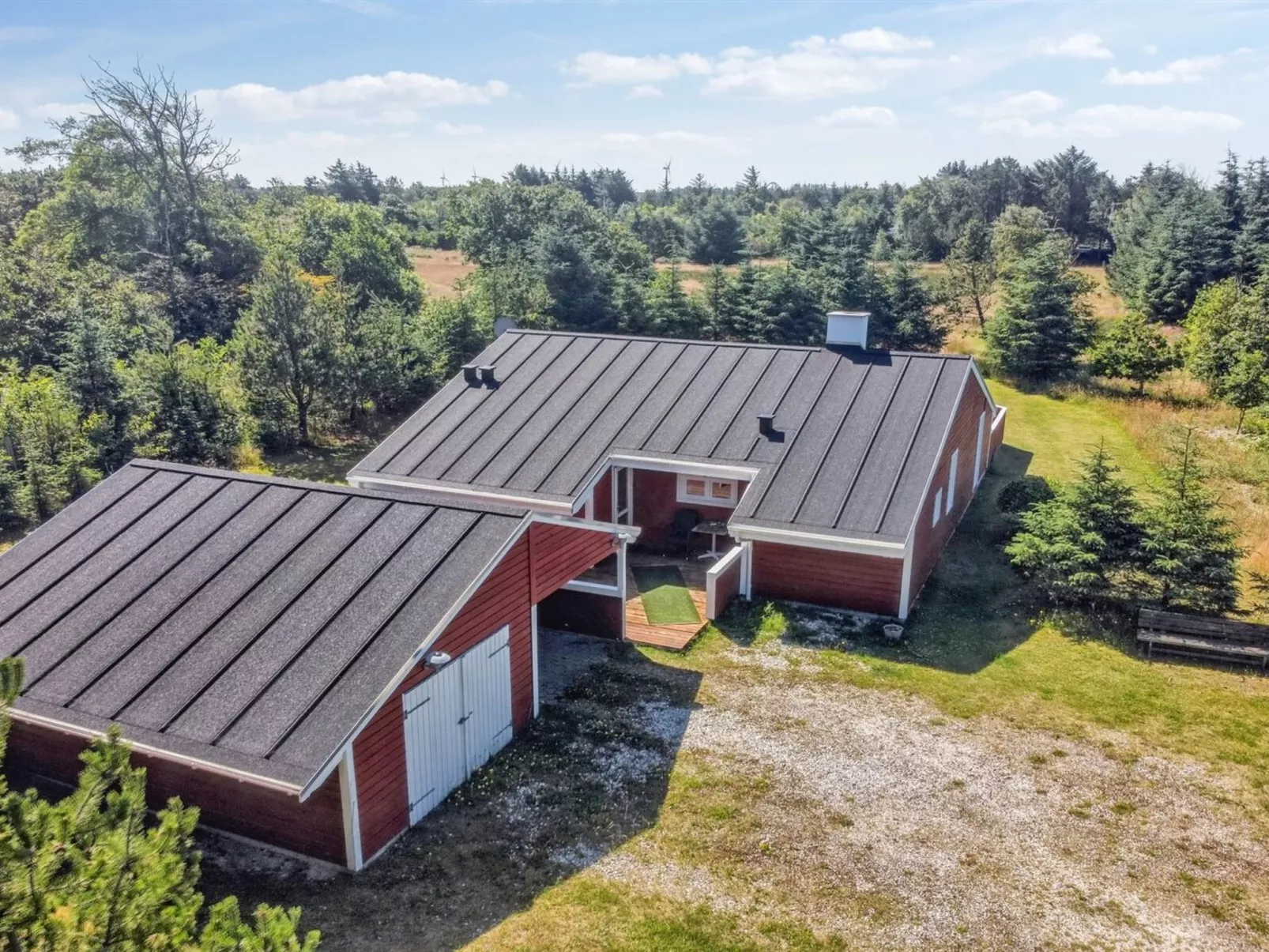 "Valda" - 1.5km from the sea-Outside