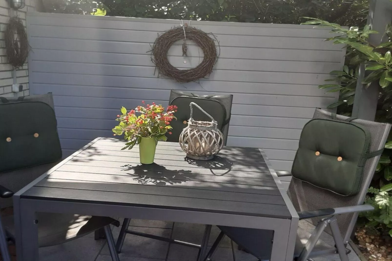 90385-Terrace balcony