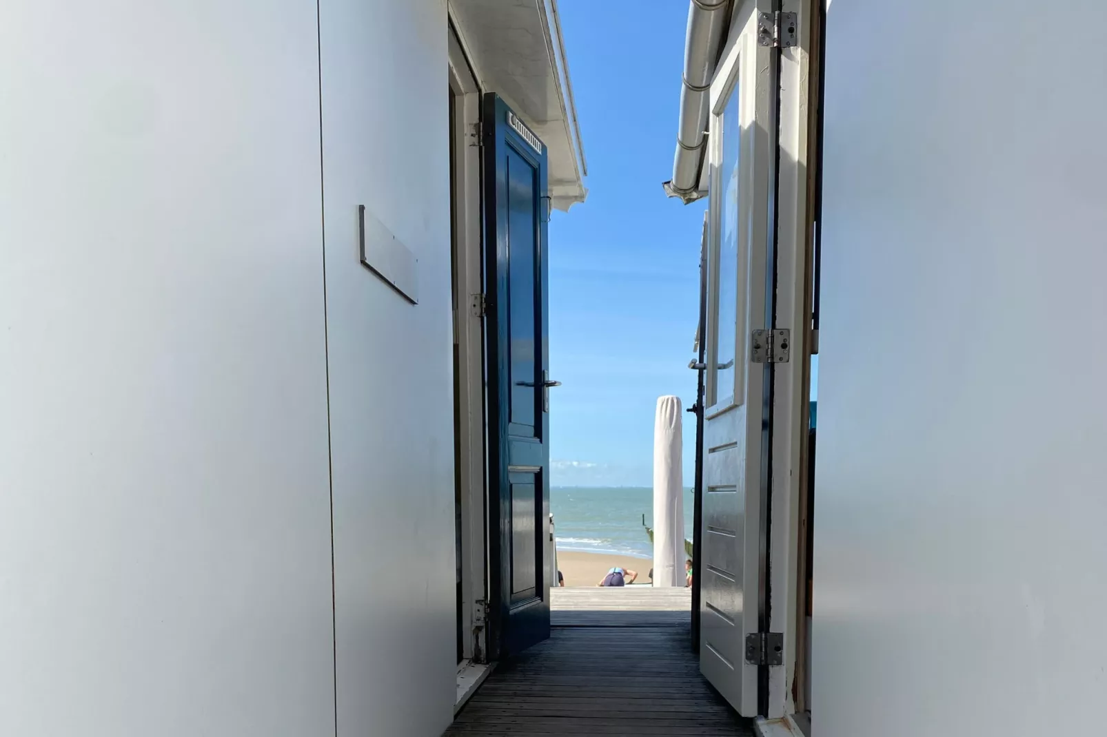 Strand Dishoek 345/346-Empfangshalle