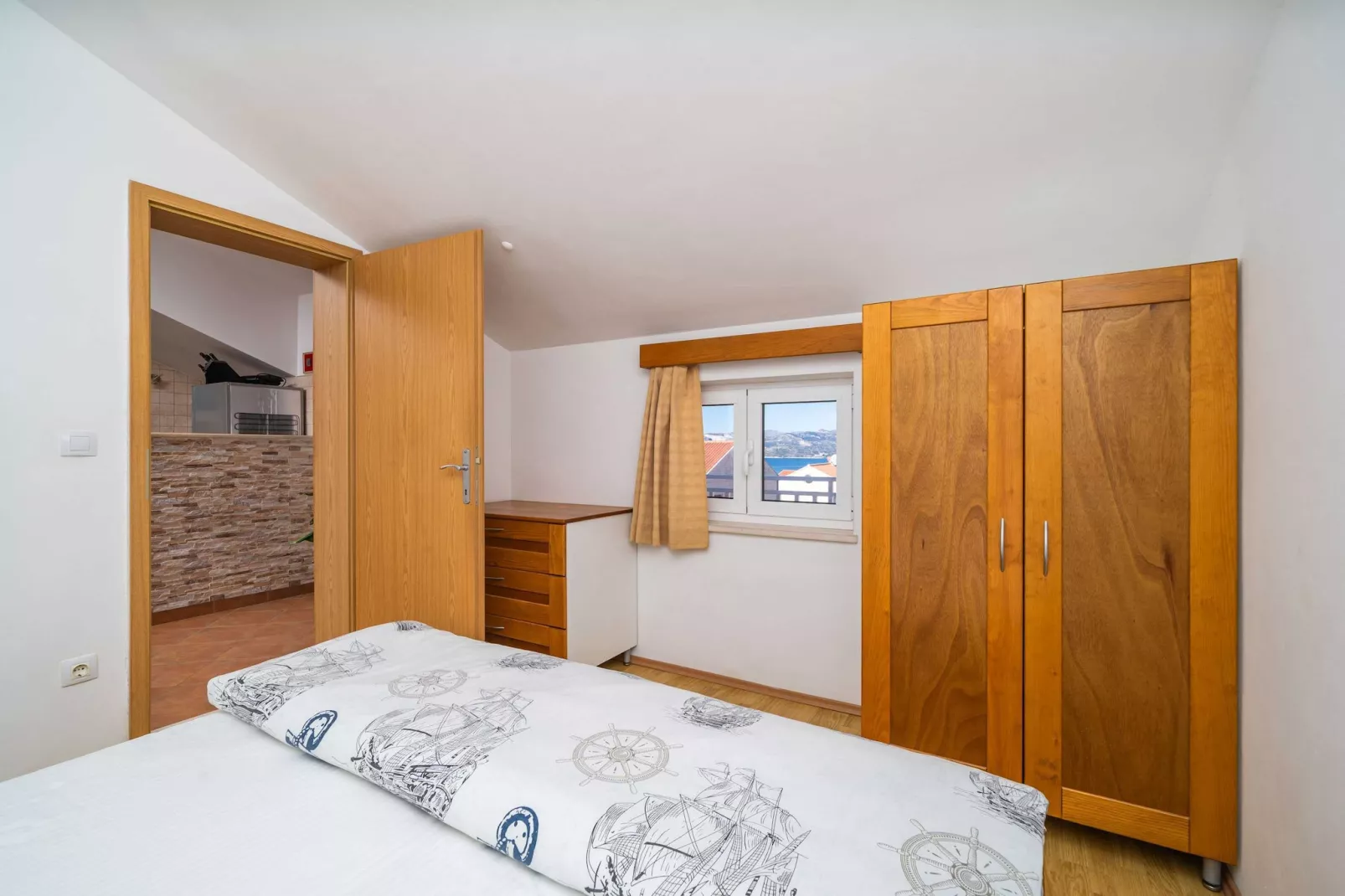 Apartments Senjo - One Bedroom Apartment with Balcony with Sea View (Apartman 1)-Schlafzimmer