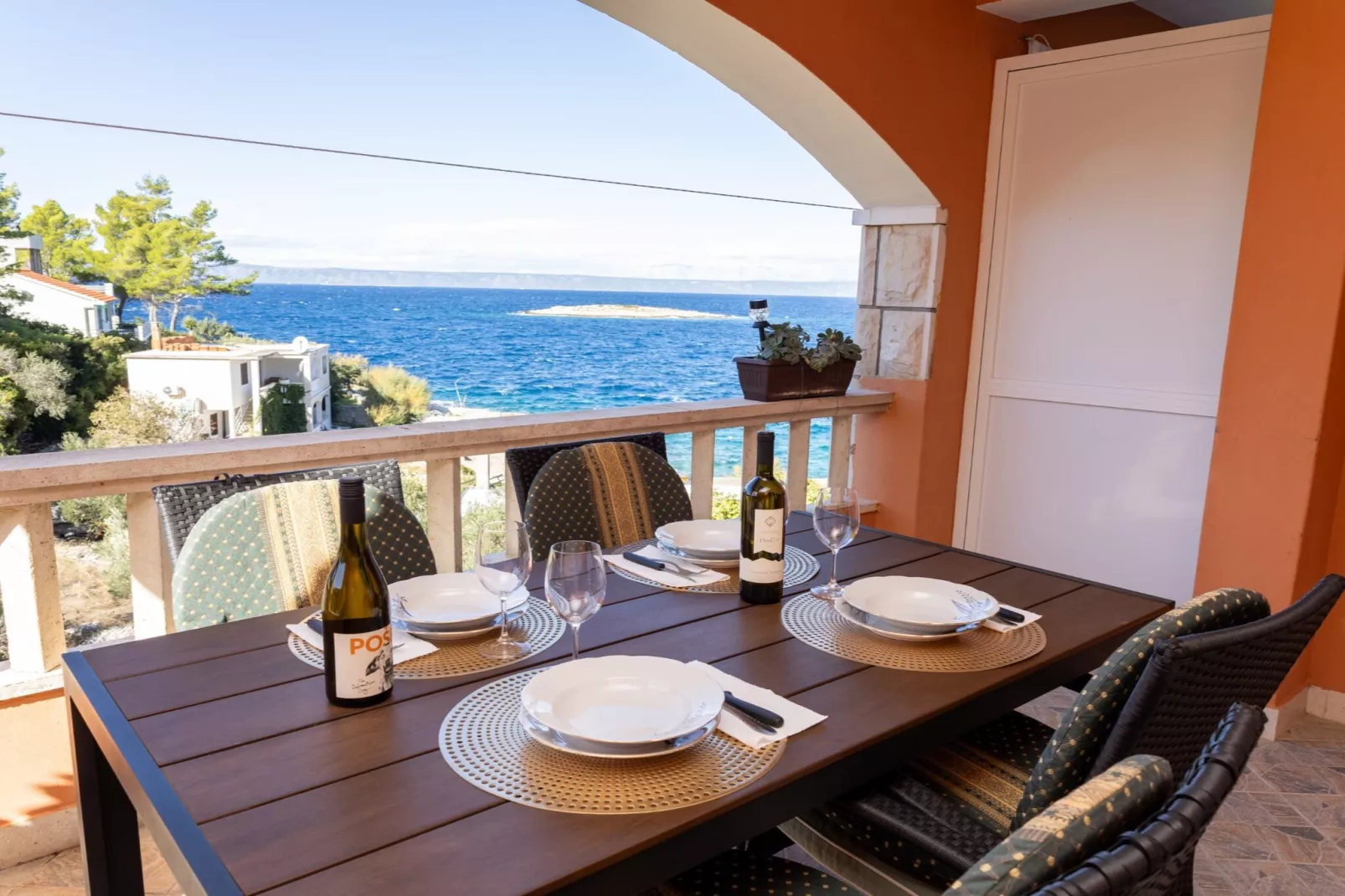 Apartments Sea Line - Two Bedroom Apartment with Terrace and Sea View-Salle à manger