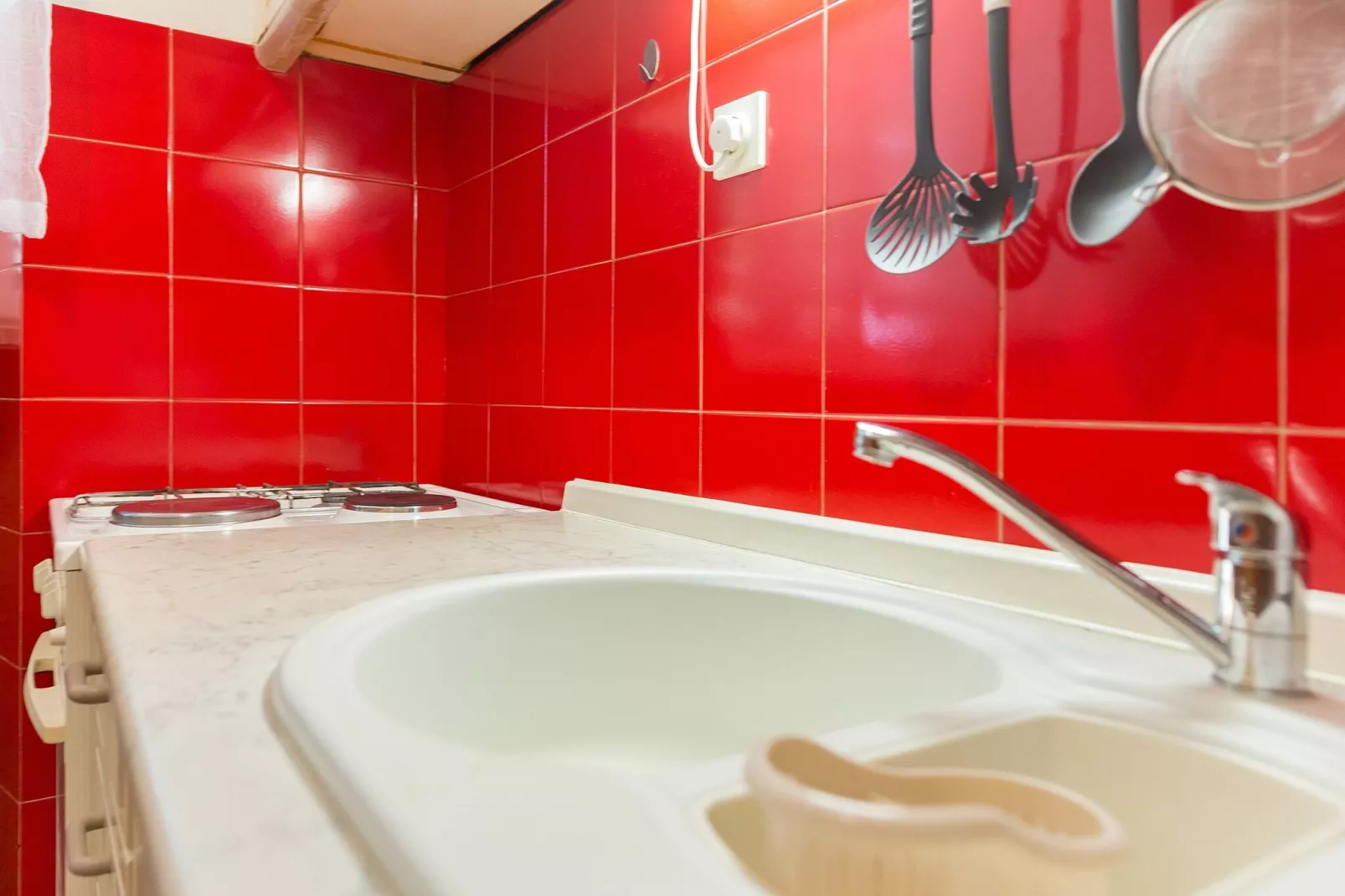 Apartment Tranquilo Garden - One Bedroom Apartment with Terrace and Garden View-Kitchen