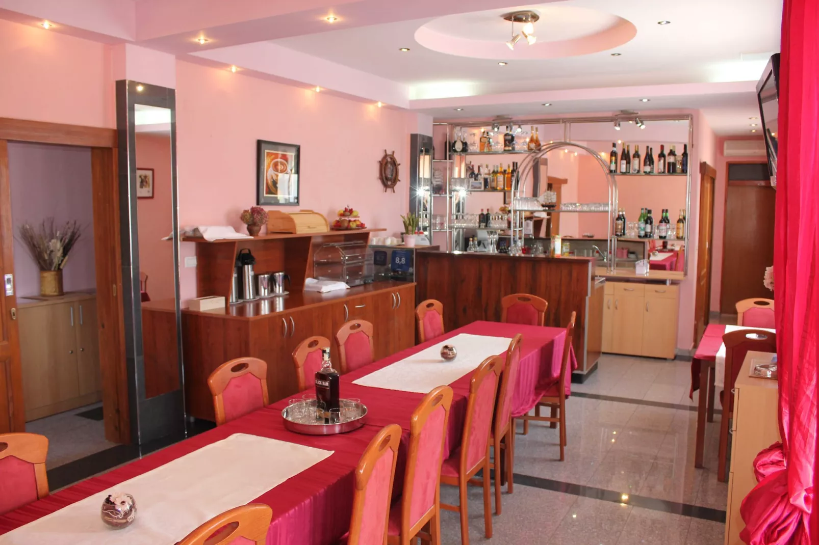 Guest House San Antonio - Deluxe Room with Patio no.4-Indoor