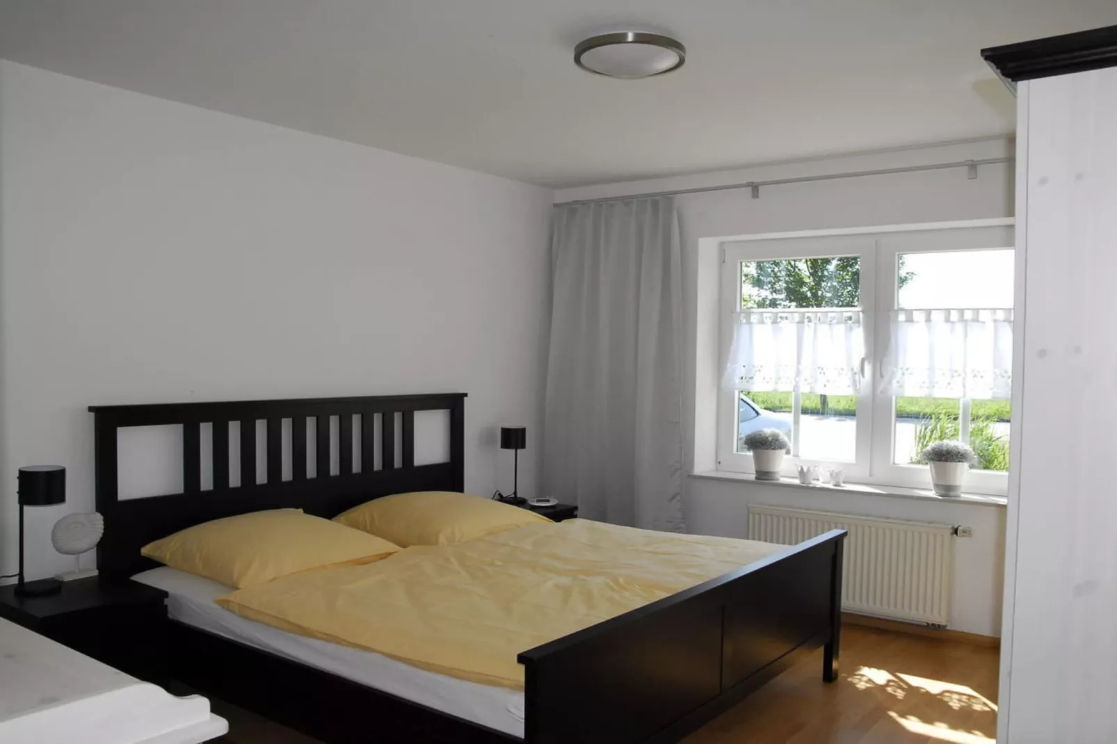 114416-Schlafzimmer