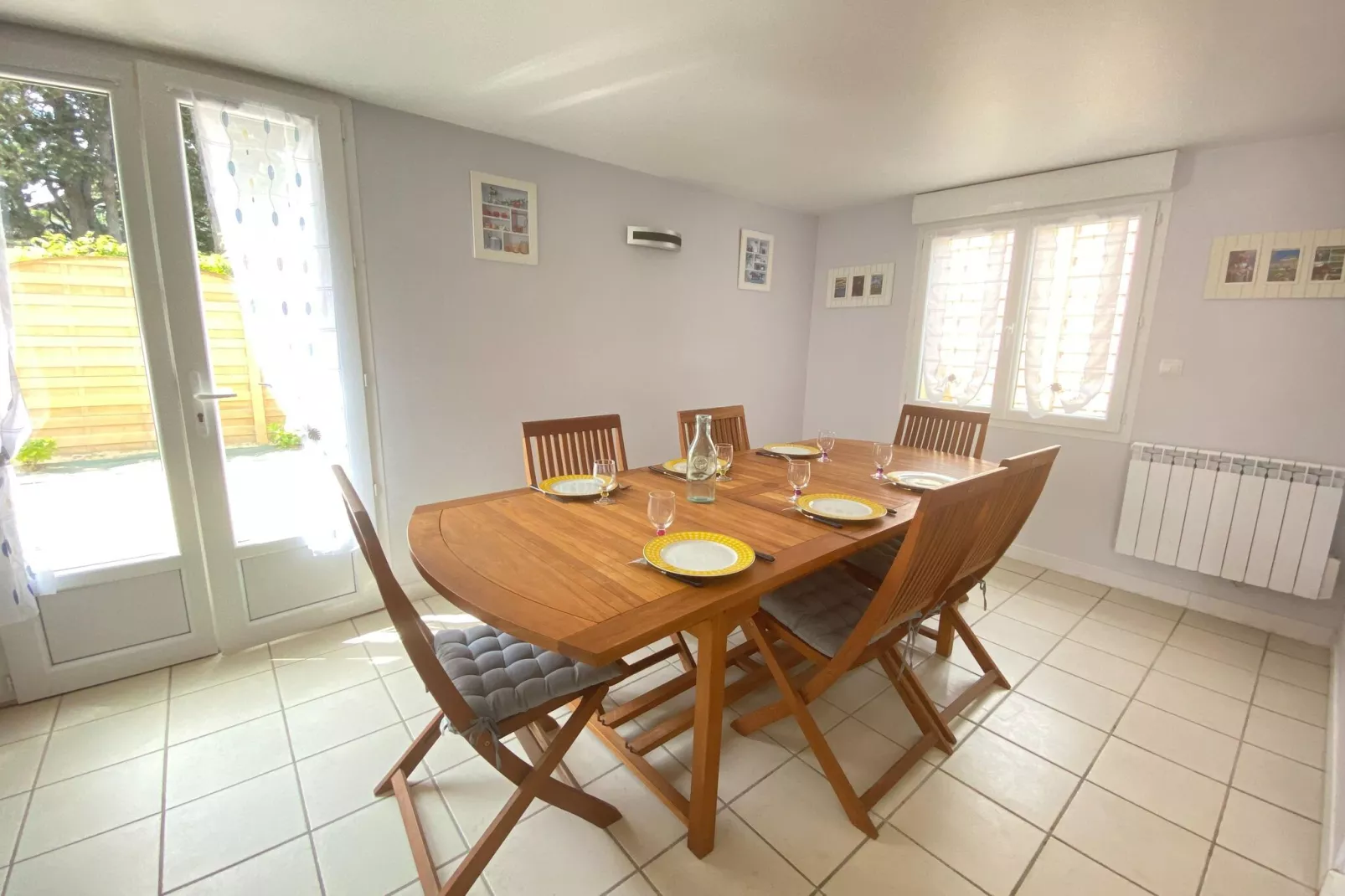 Maison de vacances 200 m mer St Pair sur Mer-Dining room