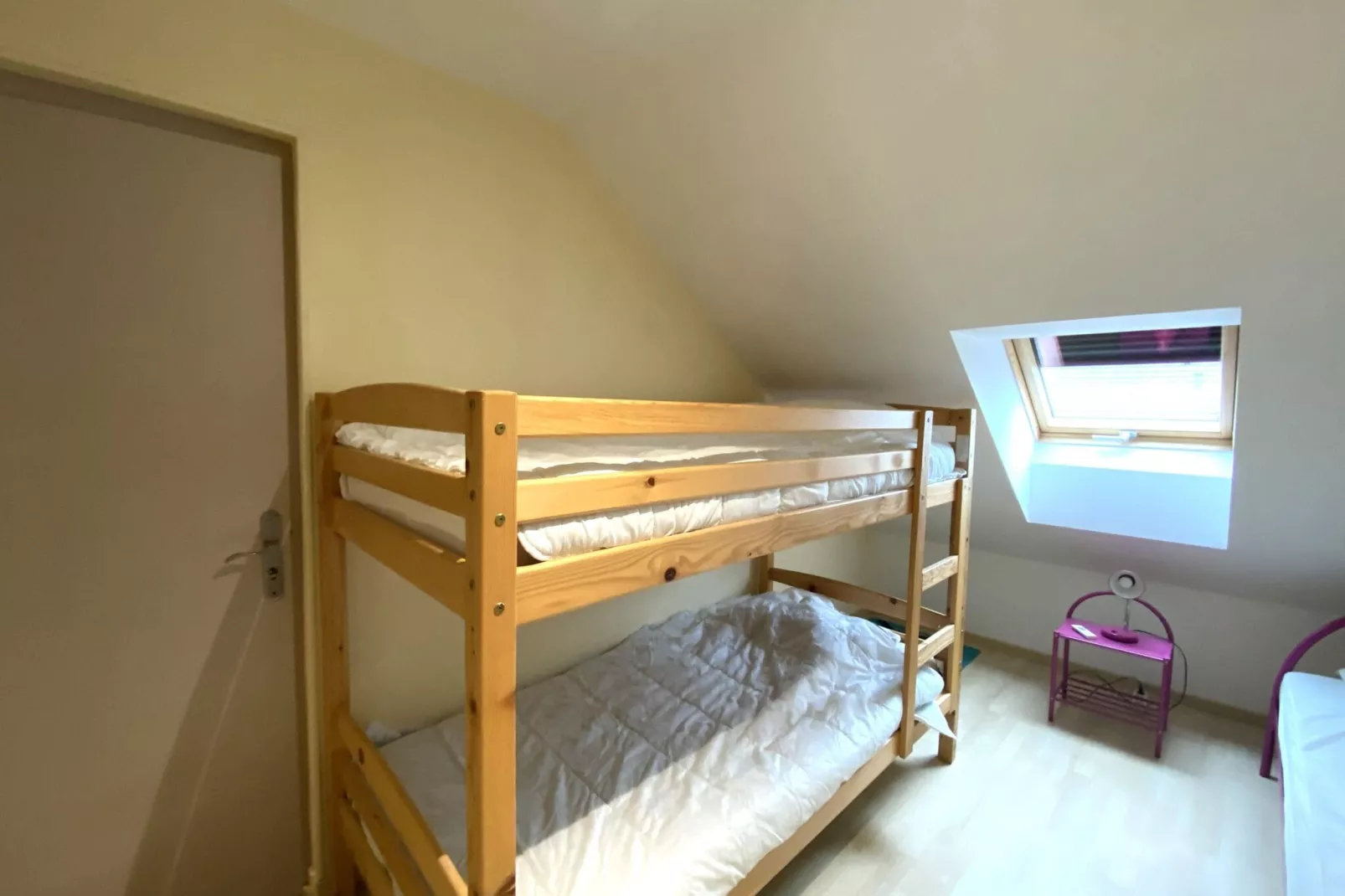 Maison de vacances 200 m mer St Pair sur Mer-Bedroom