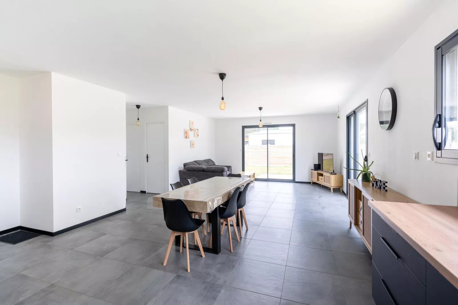 Maison près de la Plage Normande-Esszimmer