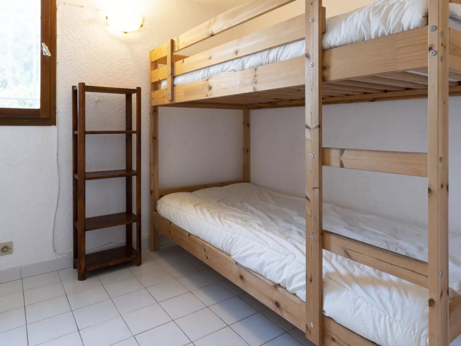 Les Ondines 2-Drinnen