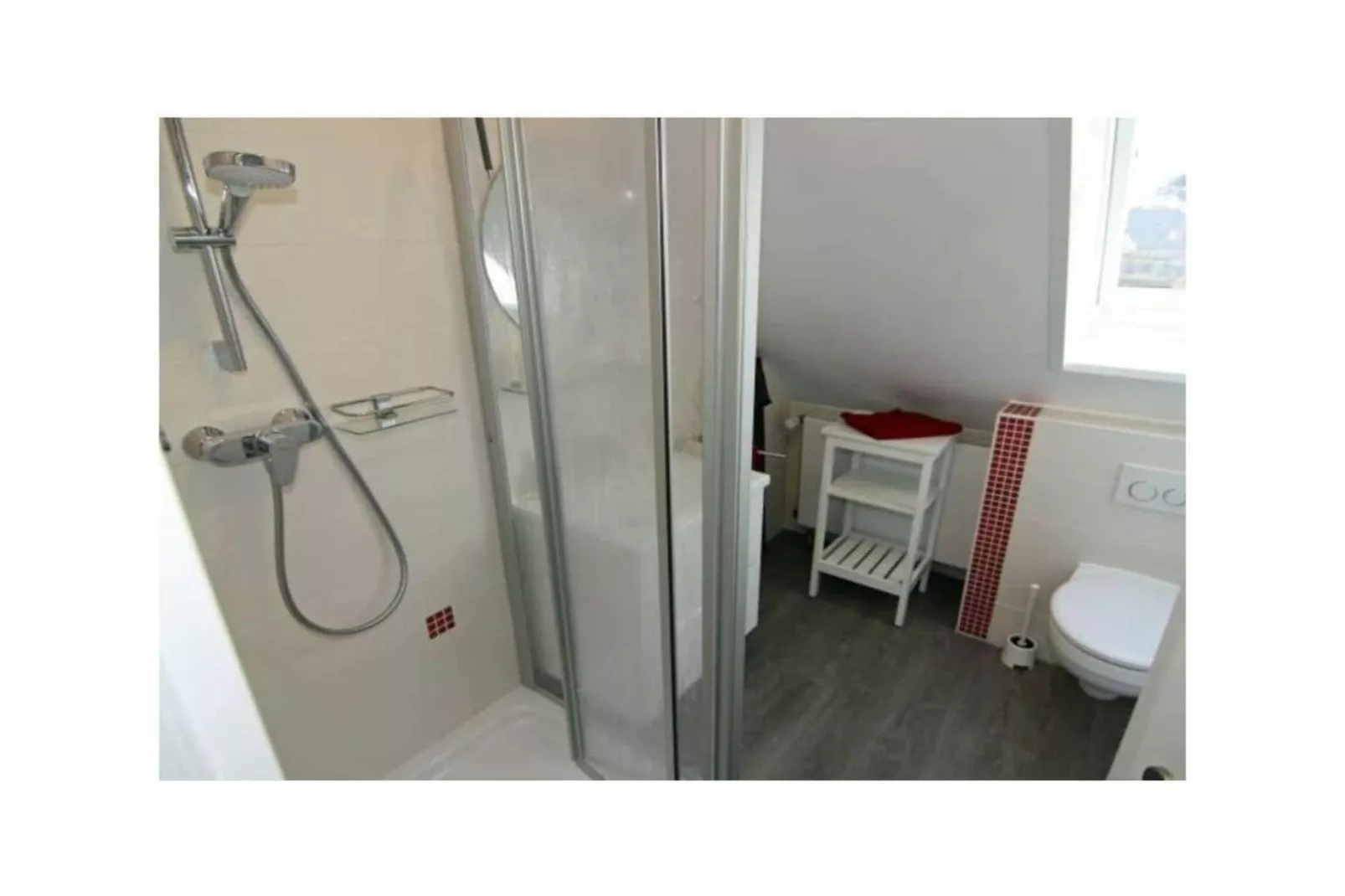 561527 - Bathroom