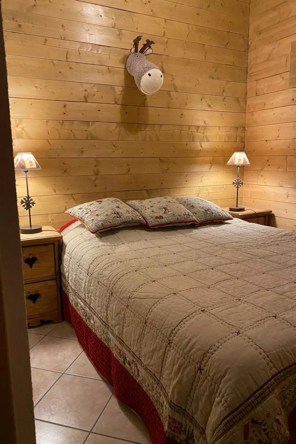 Balcons des Pistes C - Drinnen