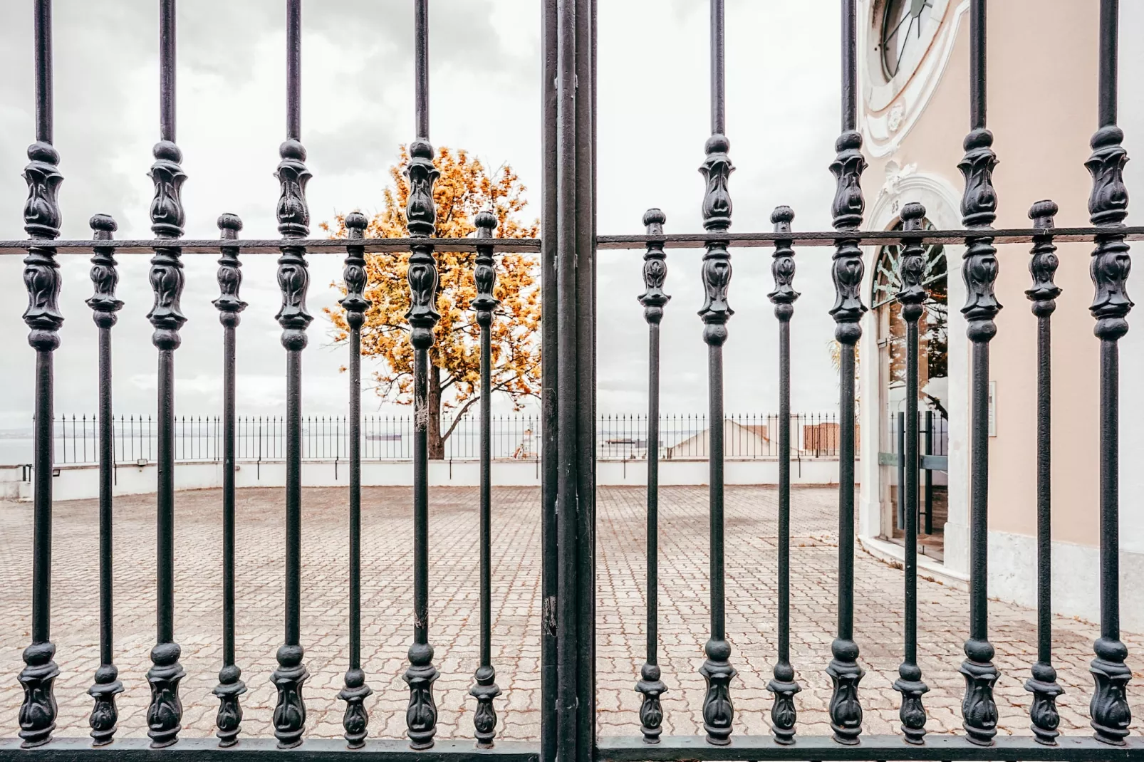 Apolónia Train Spot By Gt House - Outdoor