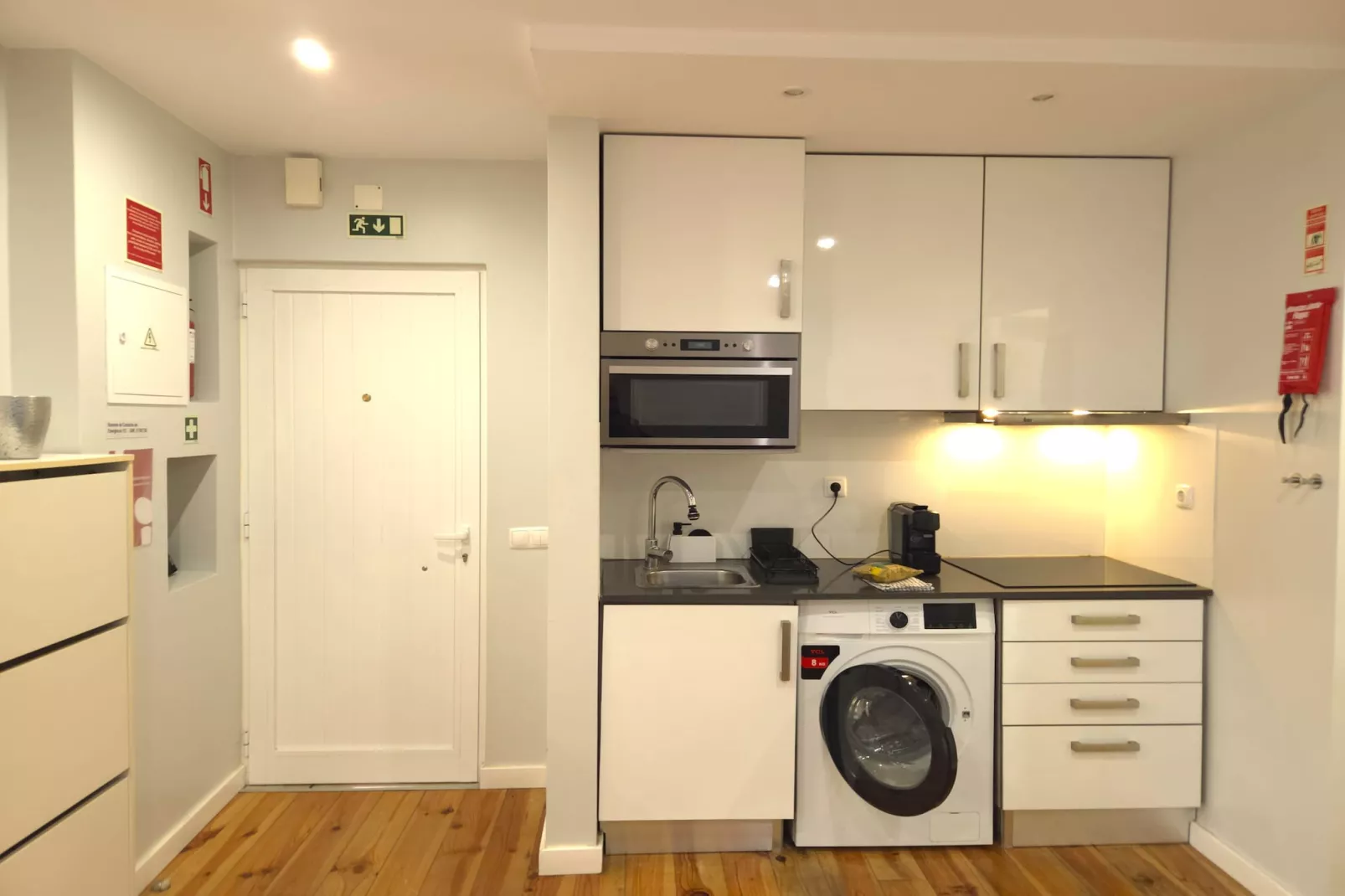 Sesimbra Terrace Escape By Gt House-Küche