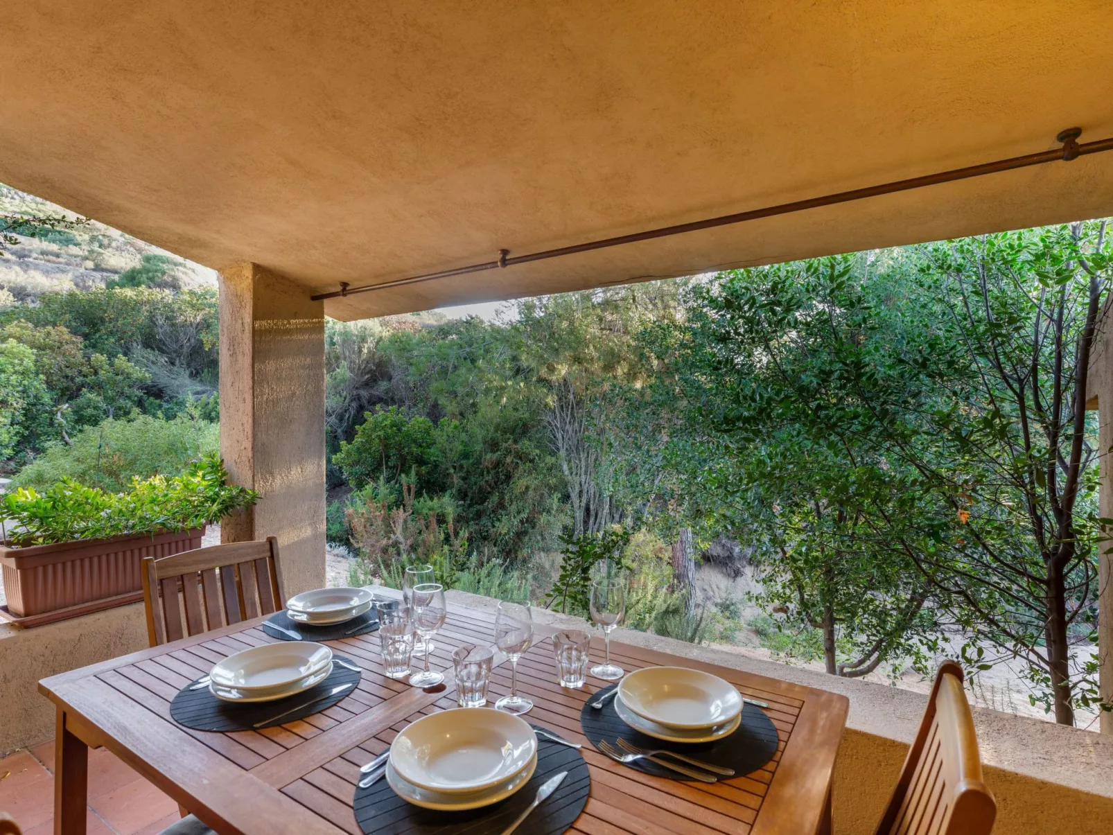 Wohnung 'Rosa 3' mit Terrasse-Dedans