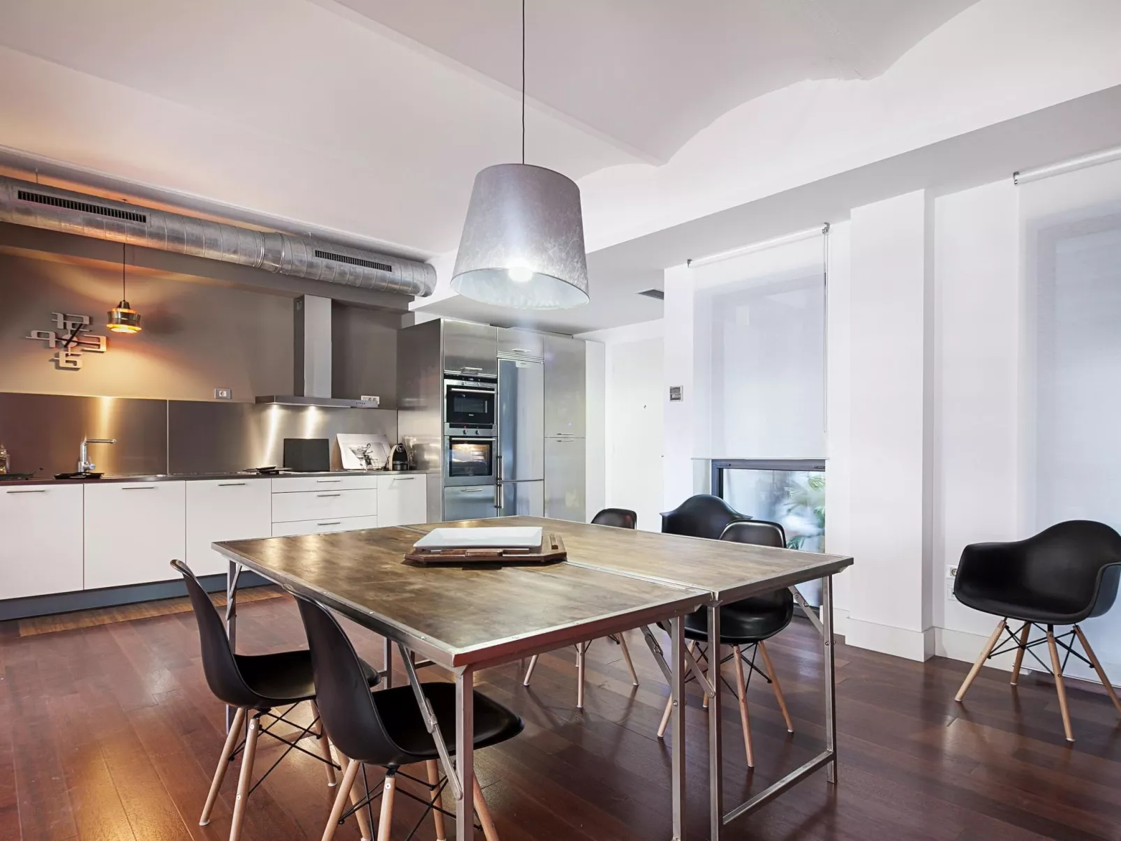 Großes Strand-Loft mit Terrasse-Drinnen