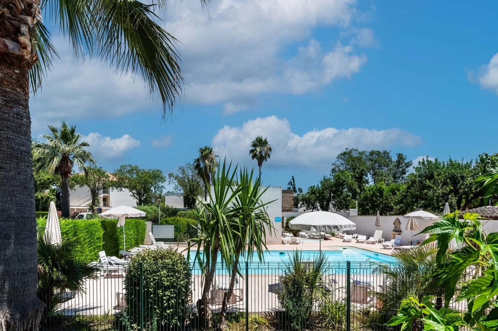 Carre Marine N°214 - 2P4-Piscine