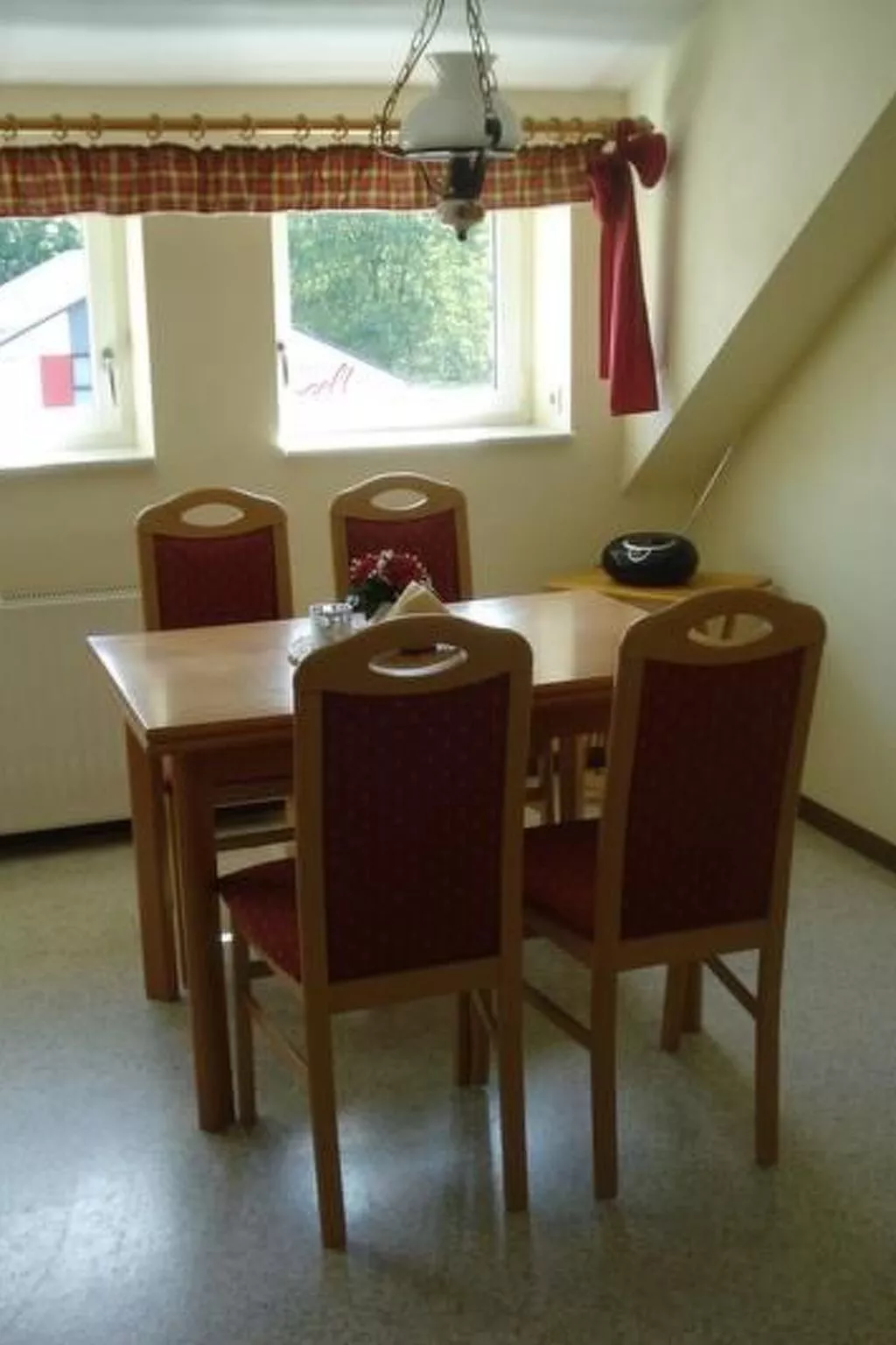 Appartement mit Blick auf das Wasser-Dedans