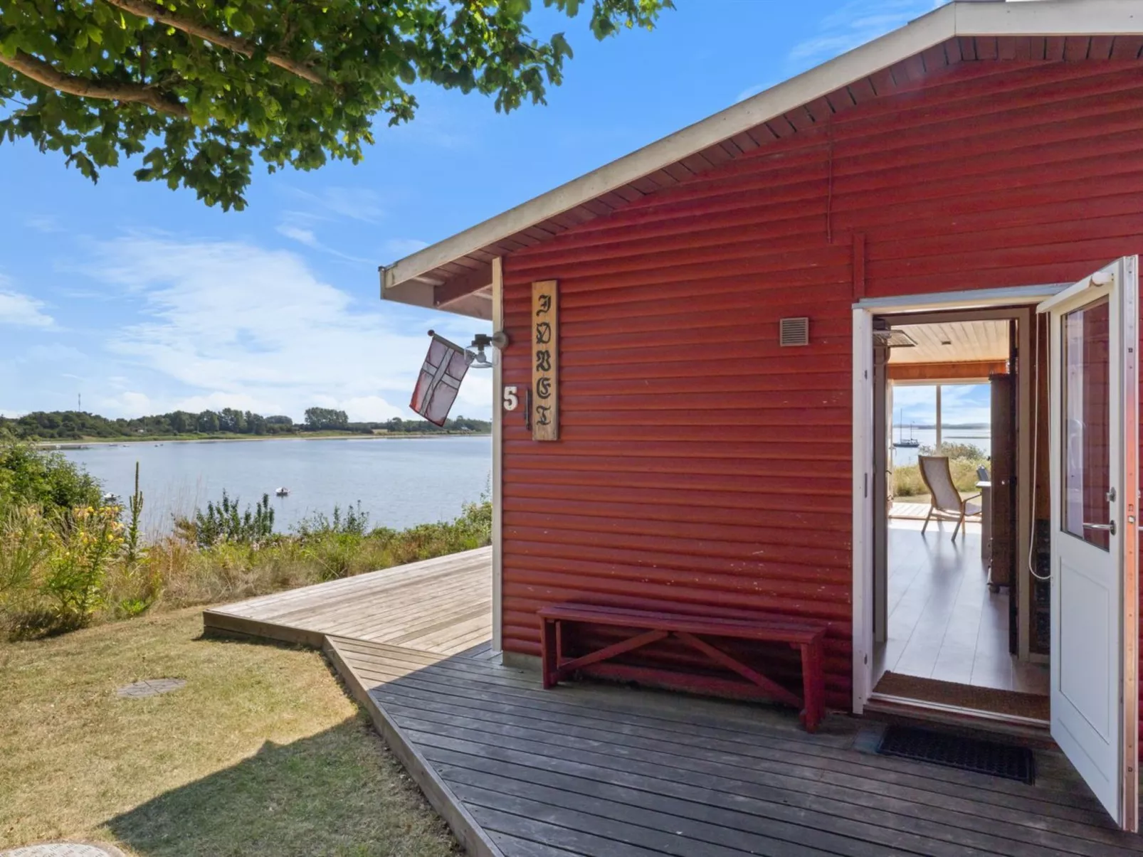 "Rajna" - 30m from the sea-Draußen