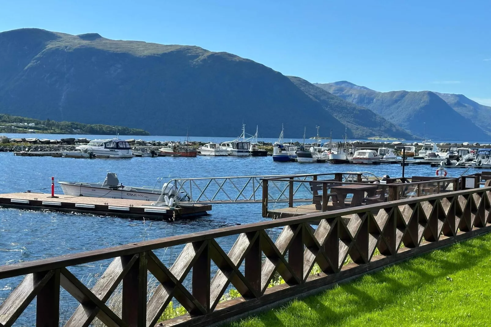 Maison de vacances pour 4 a Eidsvåg - Extérieur