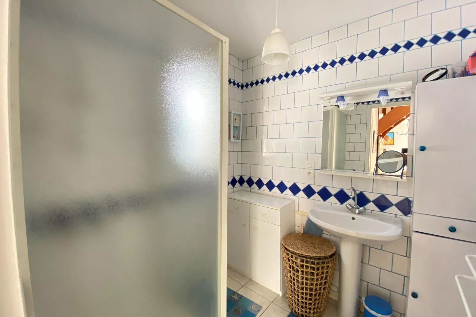Holiday home in Hauteville Sur Mer-Salle de bain