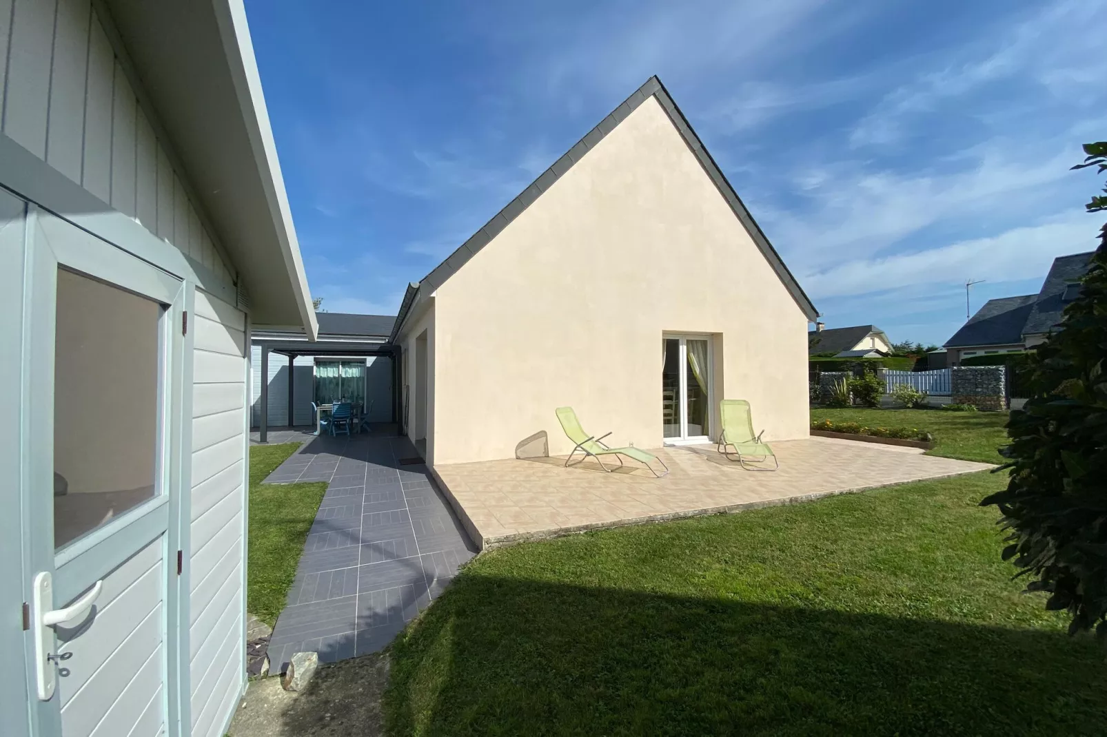 Holiday home in Hauteville Sur Mer-Extérieur été