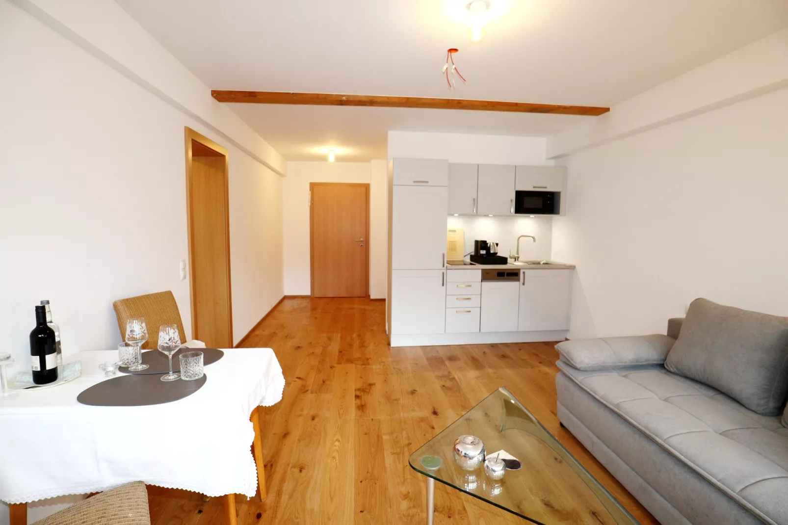 Aloisia - Living room