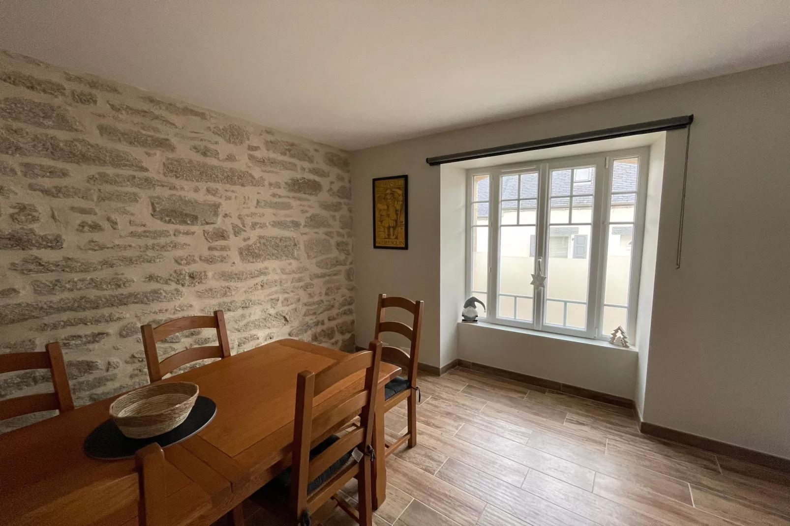 Maison de ville avec terrasse/jardin Guerlesquin-Esszimmer