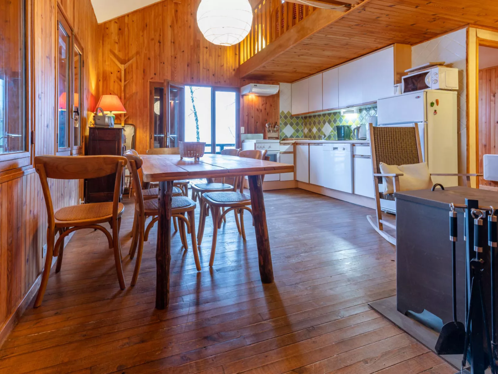 Les Cochettes-Drinnen