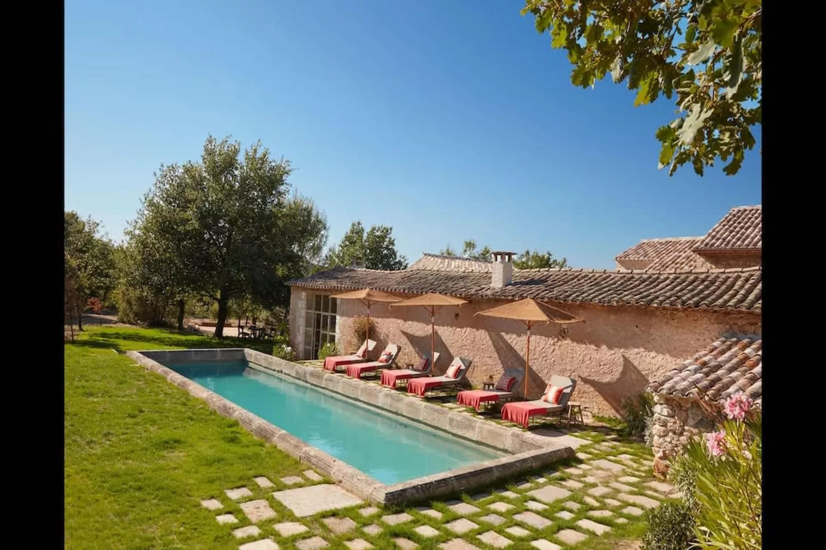 Villa de charme confort au milieu des vignes du Lubéron-Schwimmbad