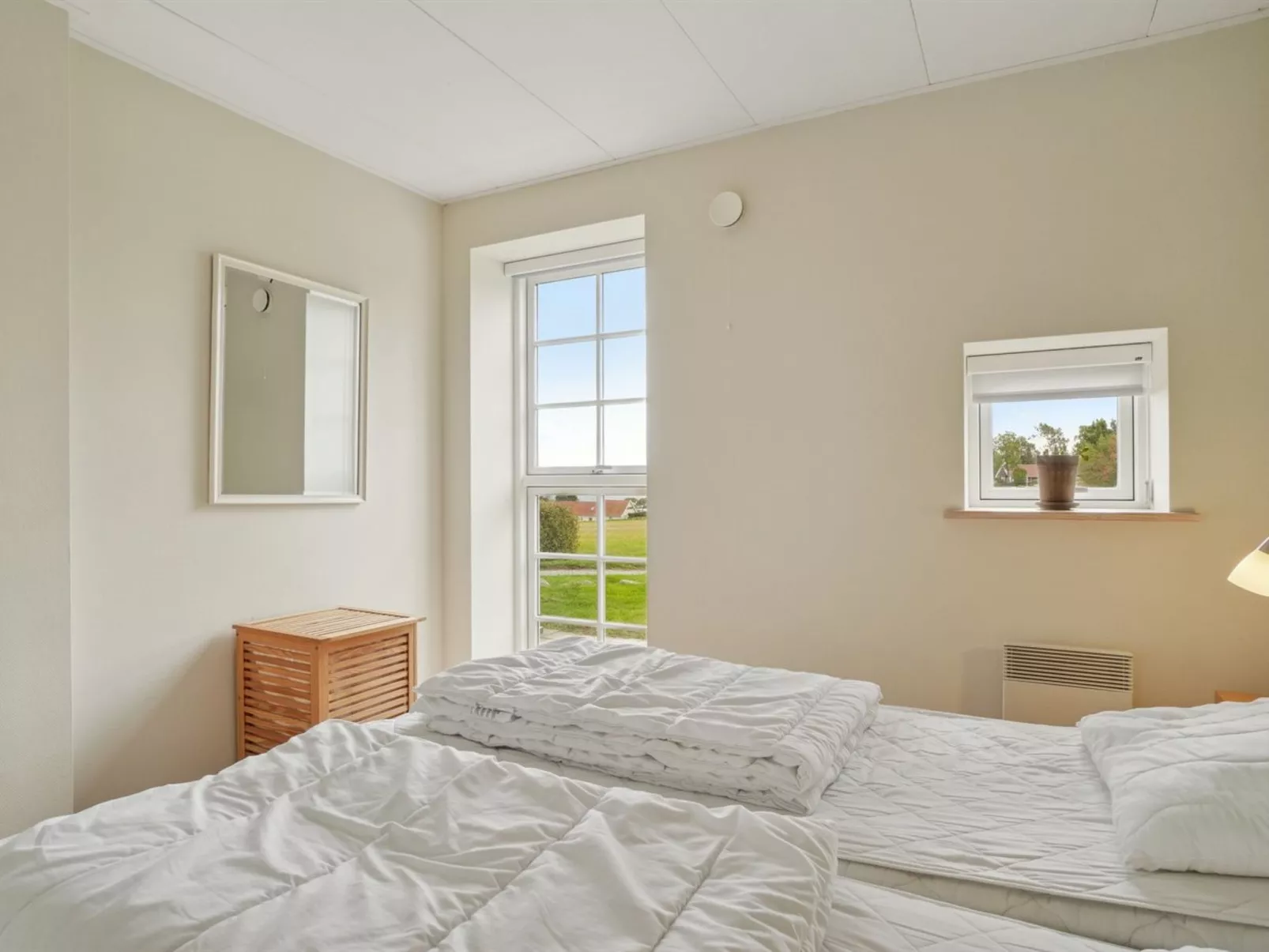 "Rafn" - 400m from the sea - Drinnen