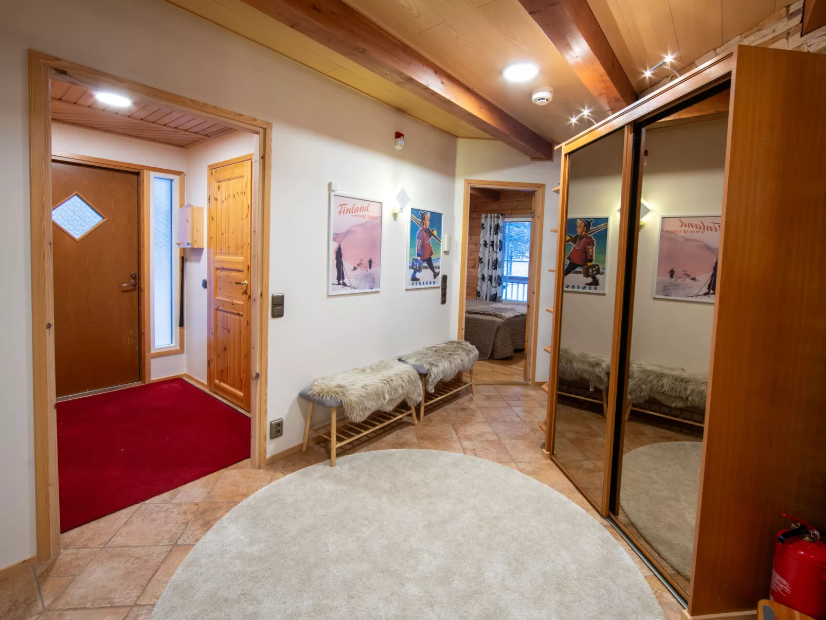 Lapinlisä - Drinnen