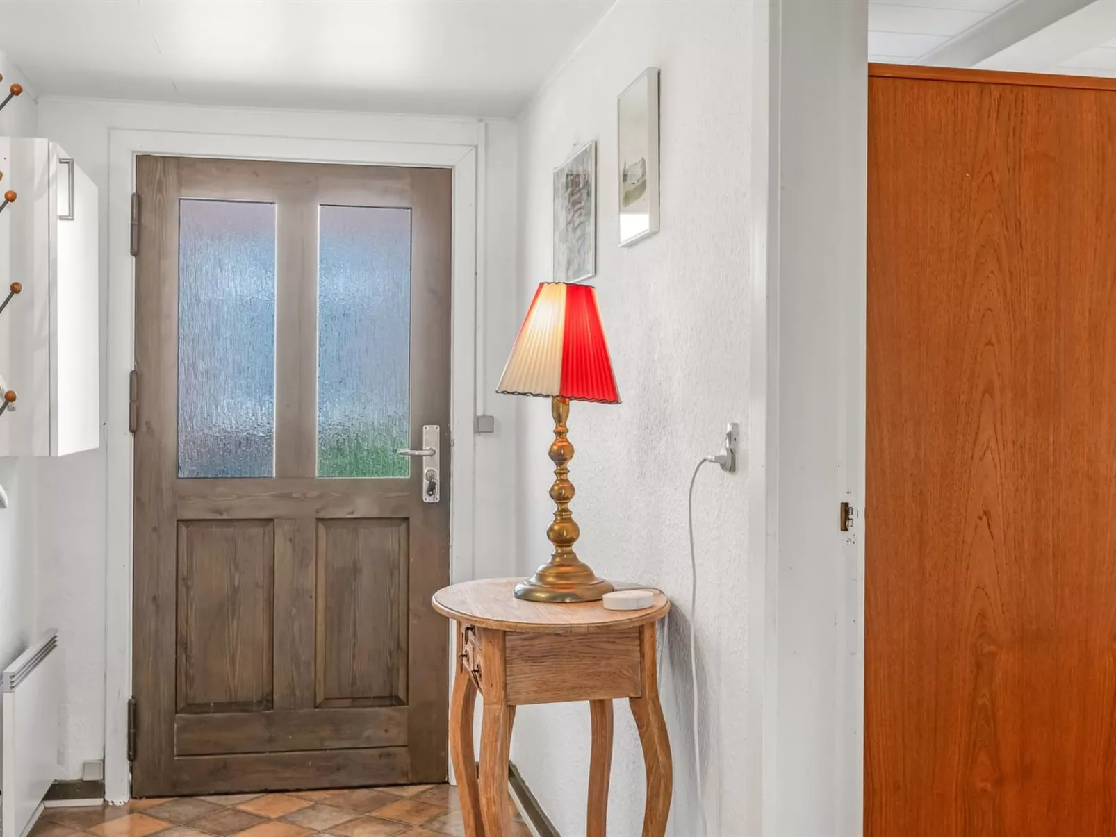 "Spase" - 23km from the sea - Drinnen