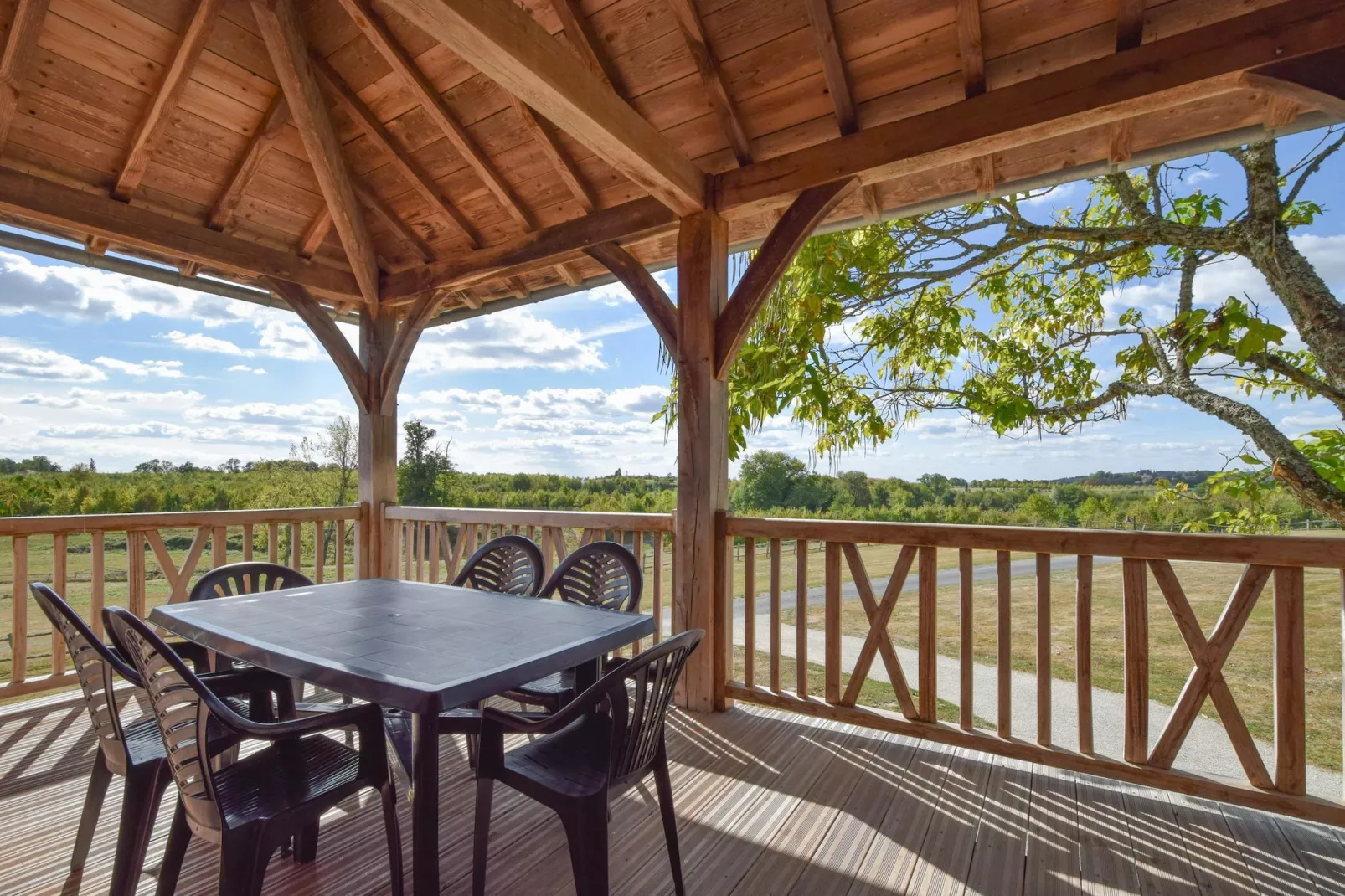 Pavillon 3 - Terrace balcony