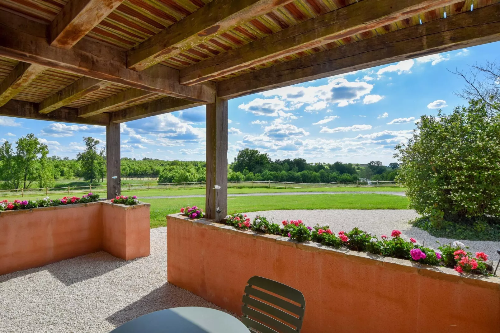 Pavillon le Papillon - Terrasse/Balkon