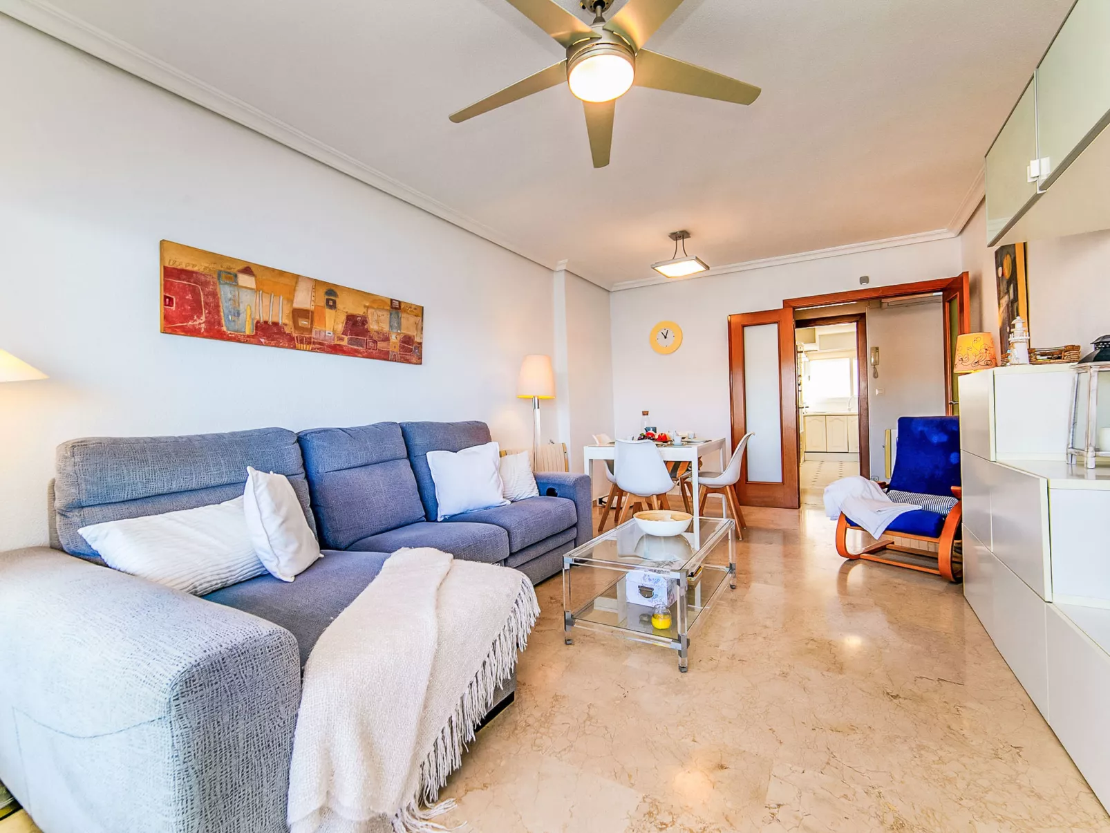 Casita Blanca - Inside