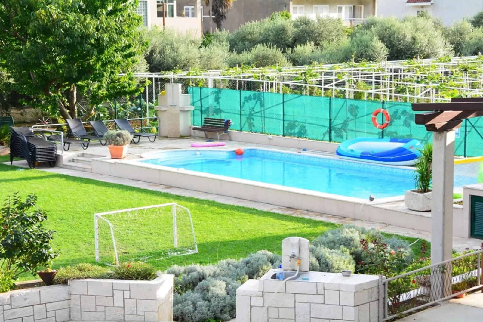 Villa Šolo – Peaceful Nature Park Getaway - Six Bedroom Villa With Heated Pool - Schwimmbad