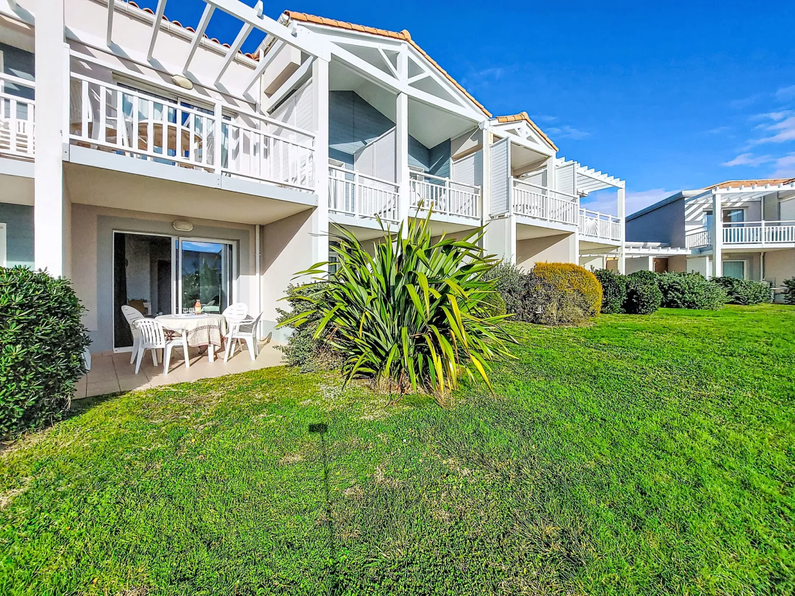 Garden and Sea- Appt T2 moderne, vue mer - Draußen