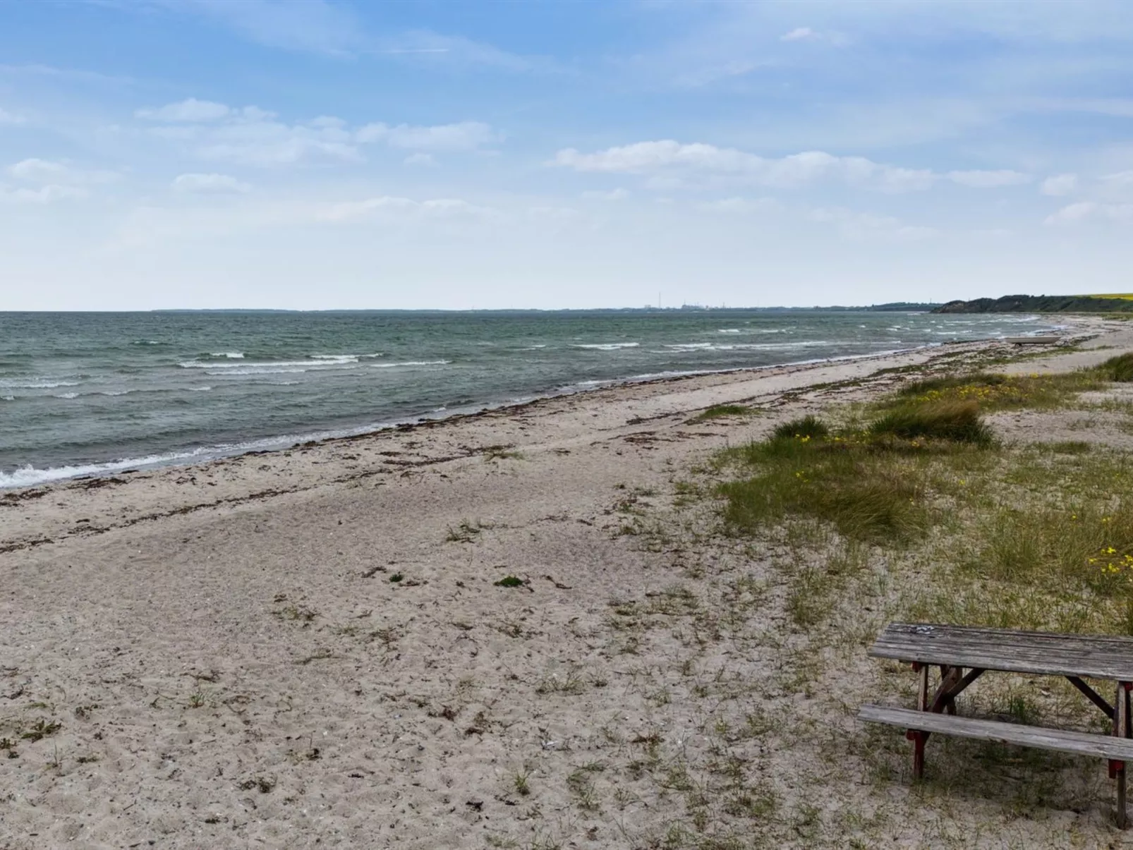 "Holmfridur" - 1.1km from the sea - Draußen