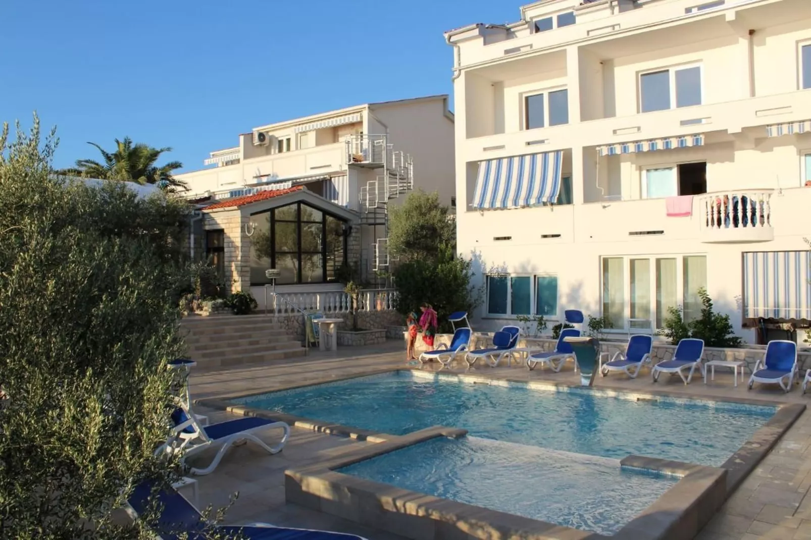 SV Marija 2 - Ferienwohnung 1 - Typ 4plus2 - Swimming pool