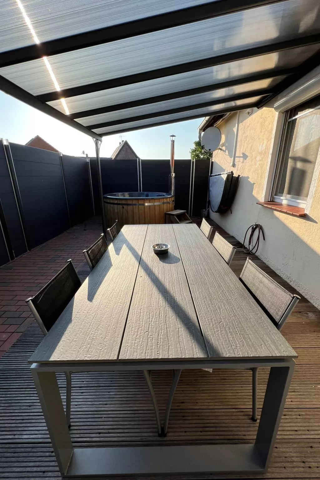 Mit privat Hottub und Klima. - Image-tags.info