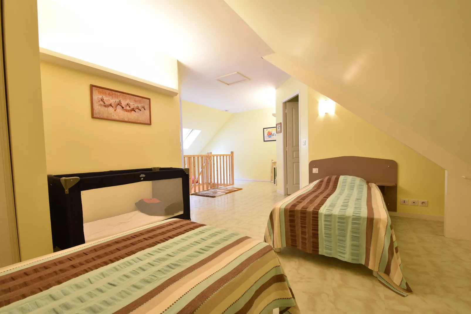 Les Vaux-Bedroom