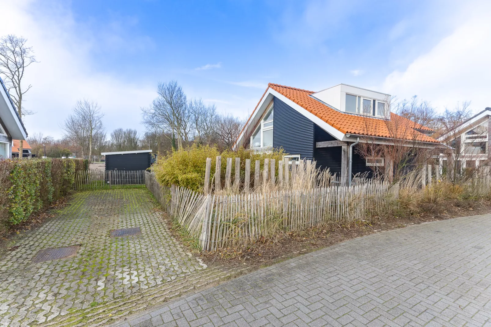 Zonnedorp 19 Modern holiday home Renesse | Beach within walking distance - Extérieur été