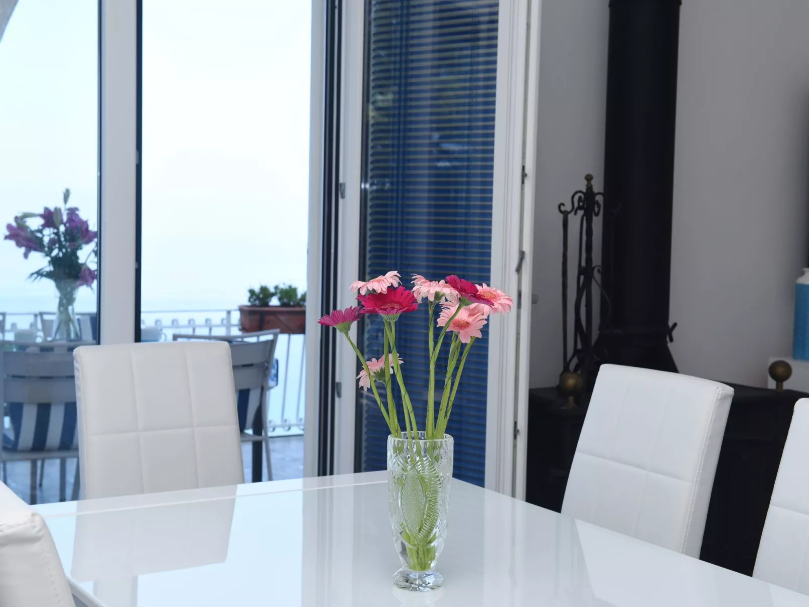 Mit Meerblick und großer Terrasse - Image-tags.info