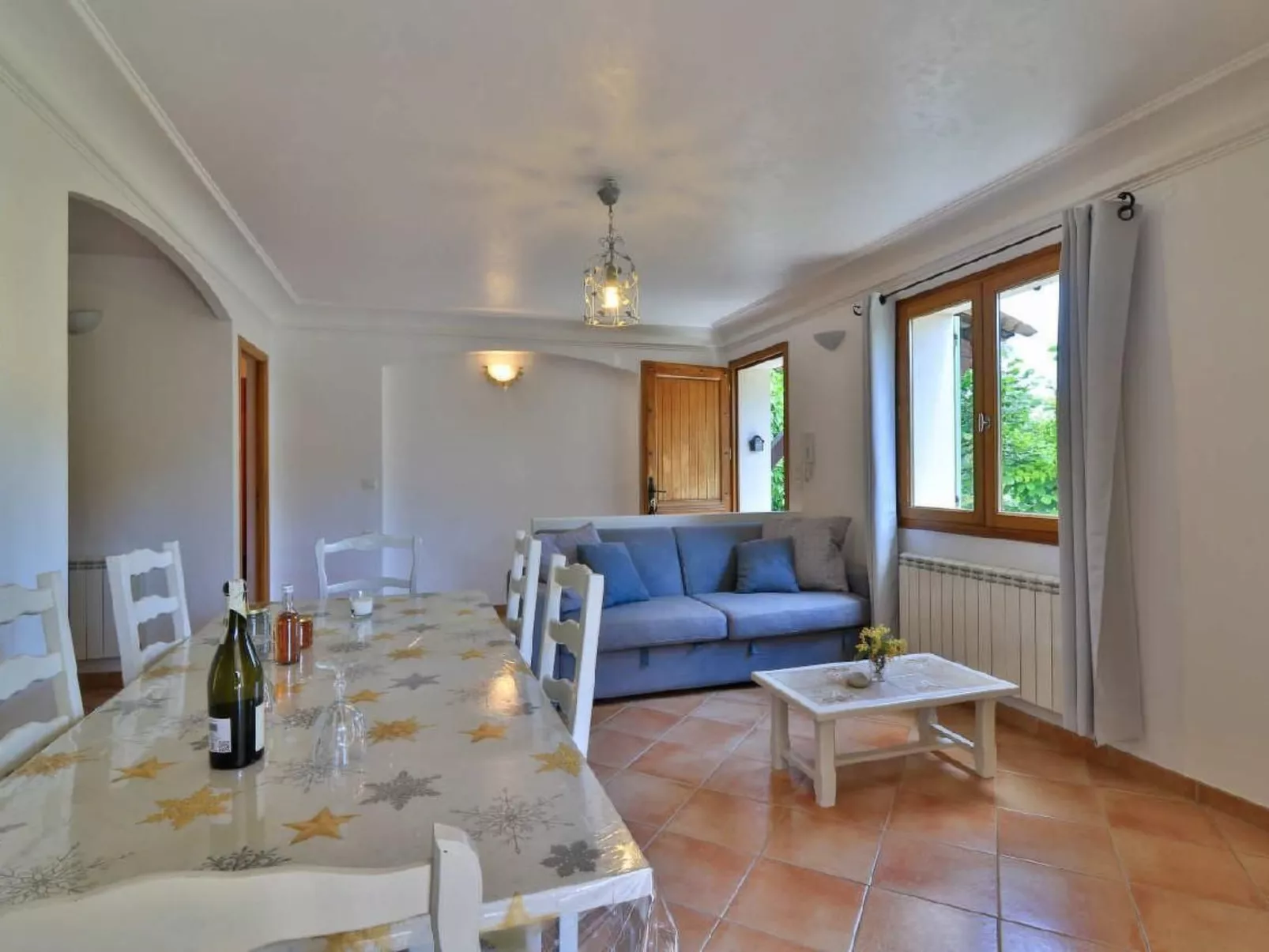 Appartement in Le Bar-Sur-Loup mit Eigenem Garten - Image-tags.info