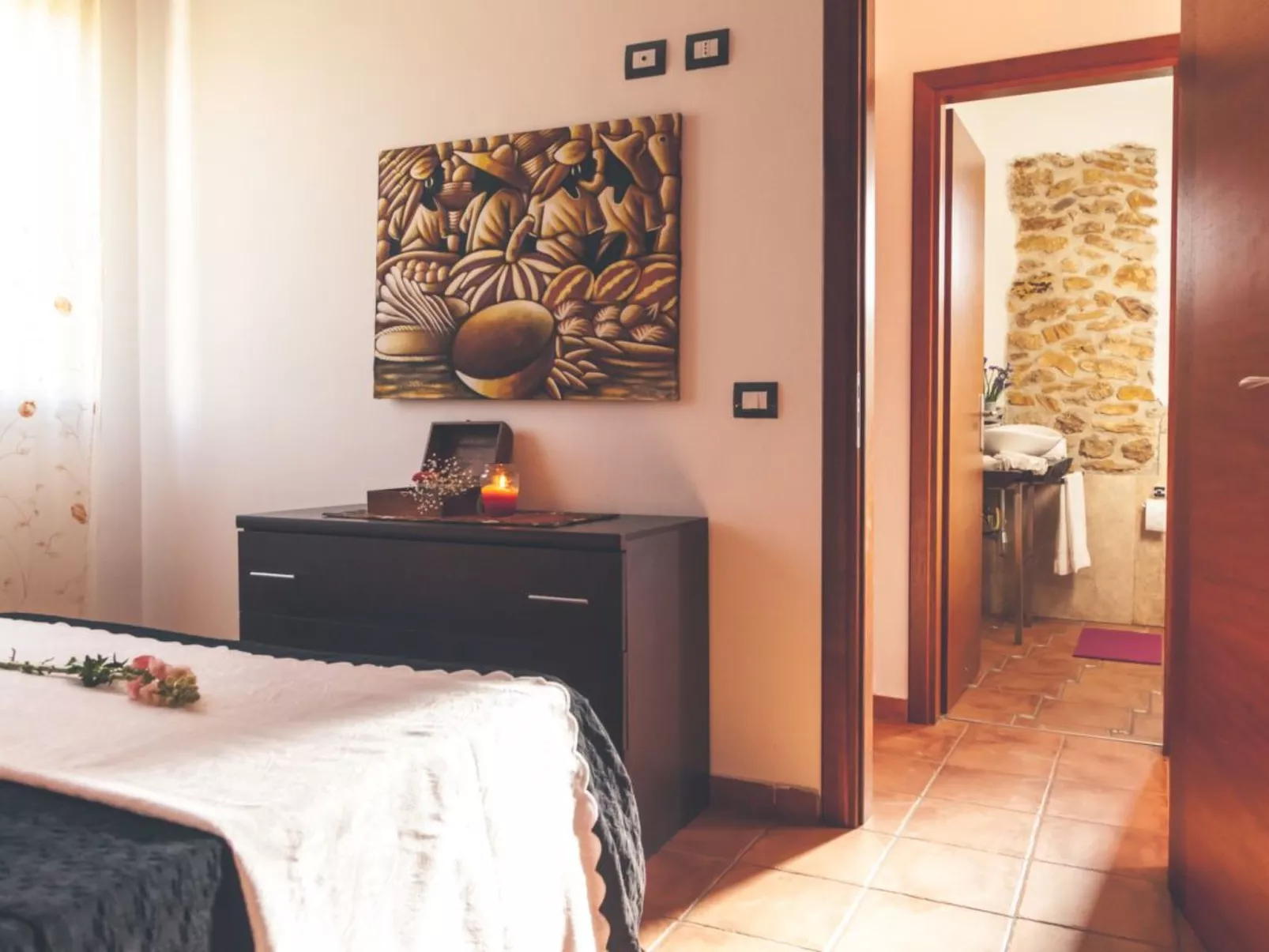 Lila Wohnung mit Schwimmbad und Meerblick - Image-tags.info