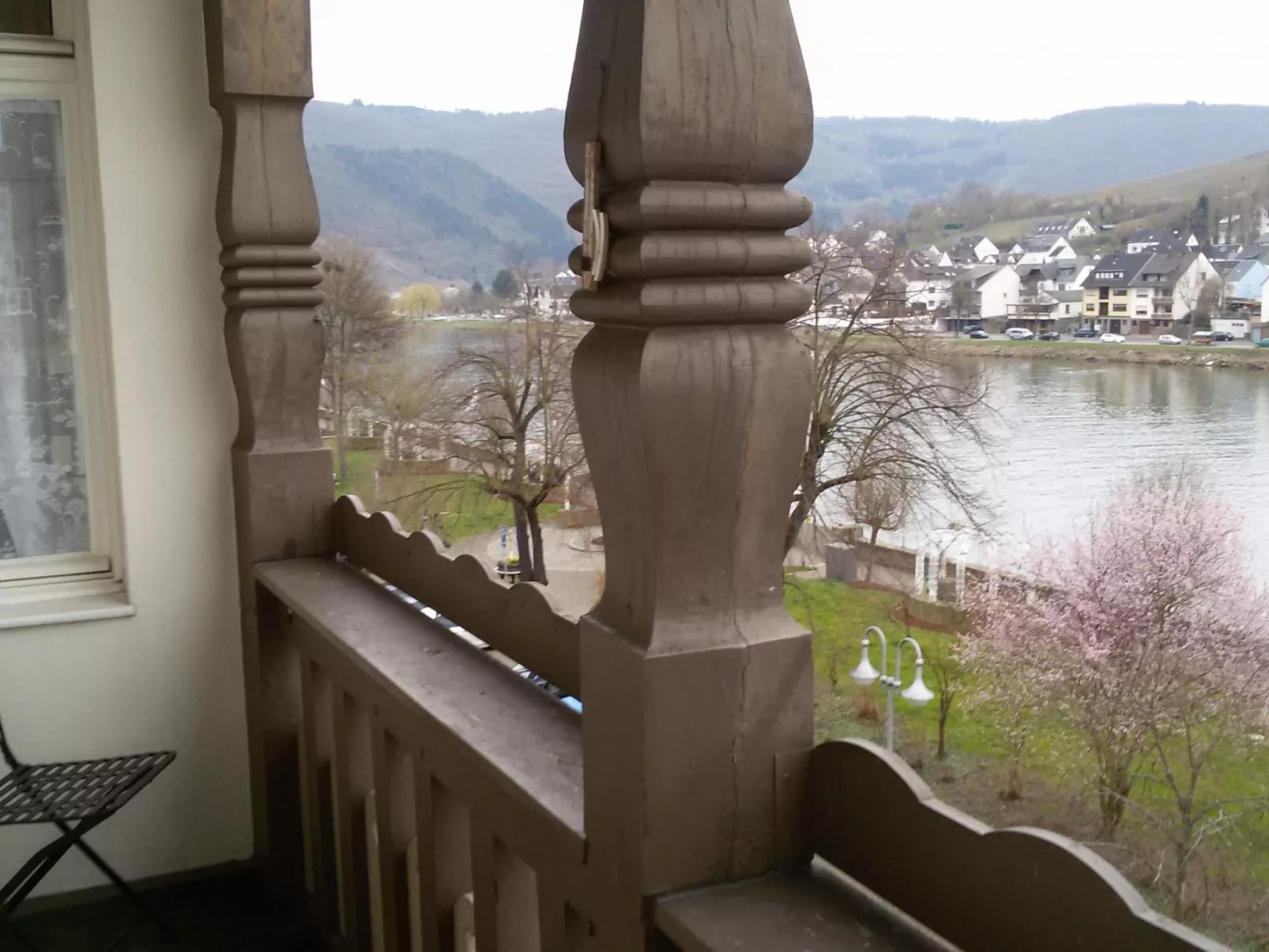 Wohnung in einem historischen Gebäude mit Balkon und Blick auf die Mosel - Image-tags.info