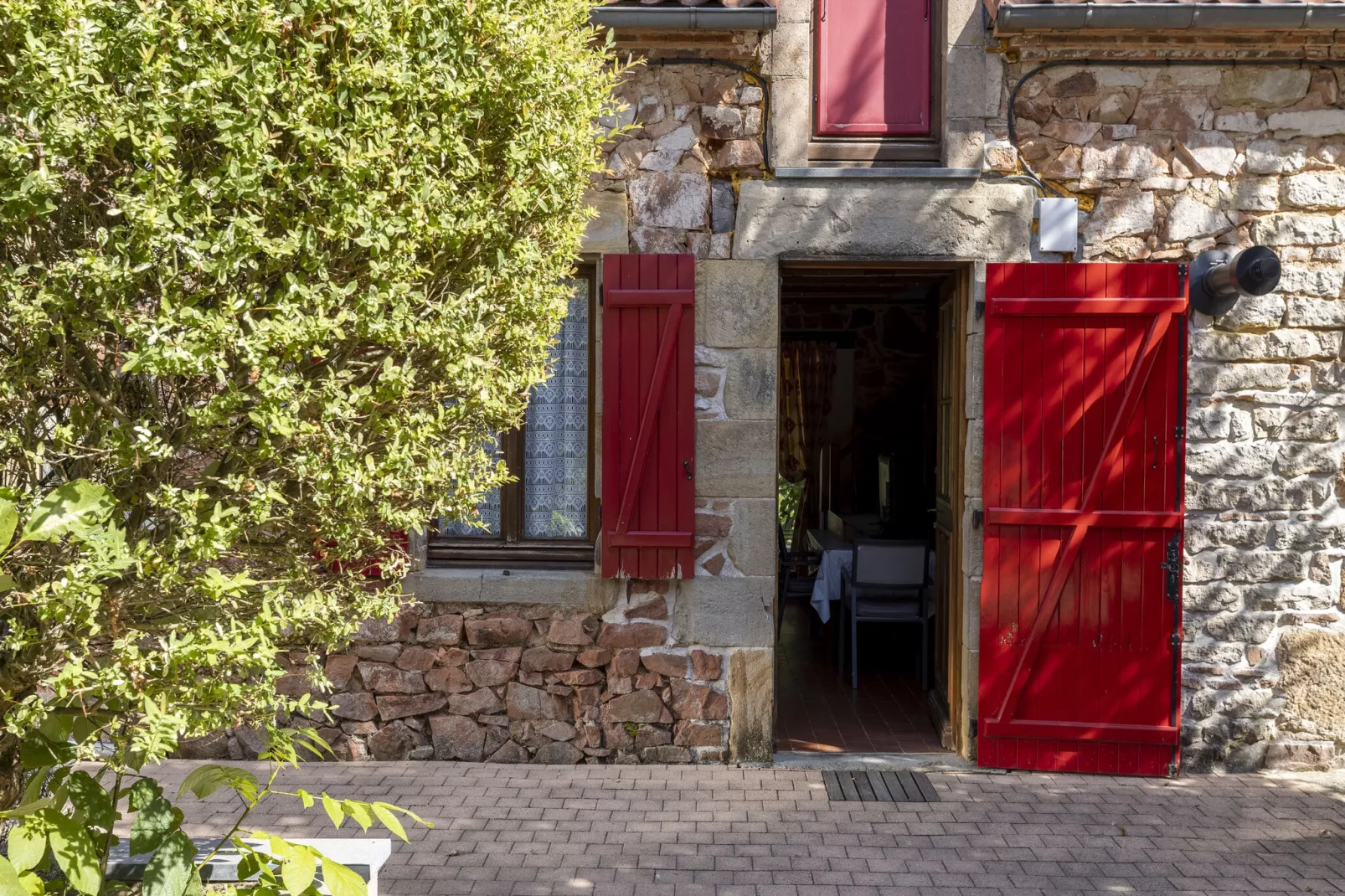 LA MAISON AUX VOLETS ROUGES-Balcon-terrasse