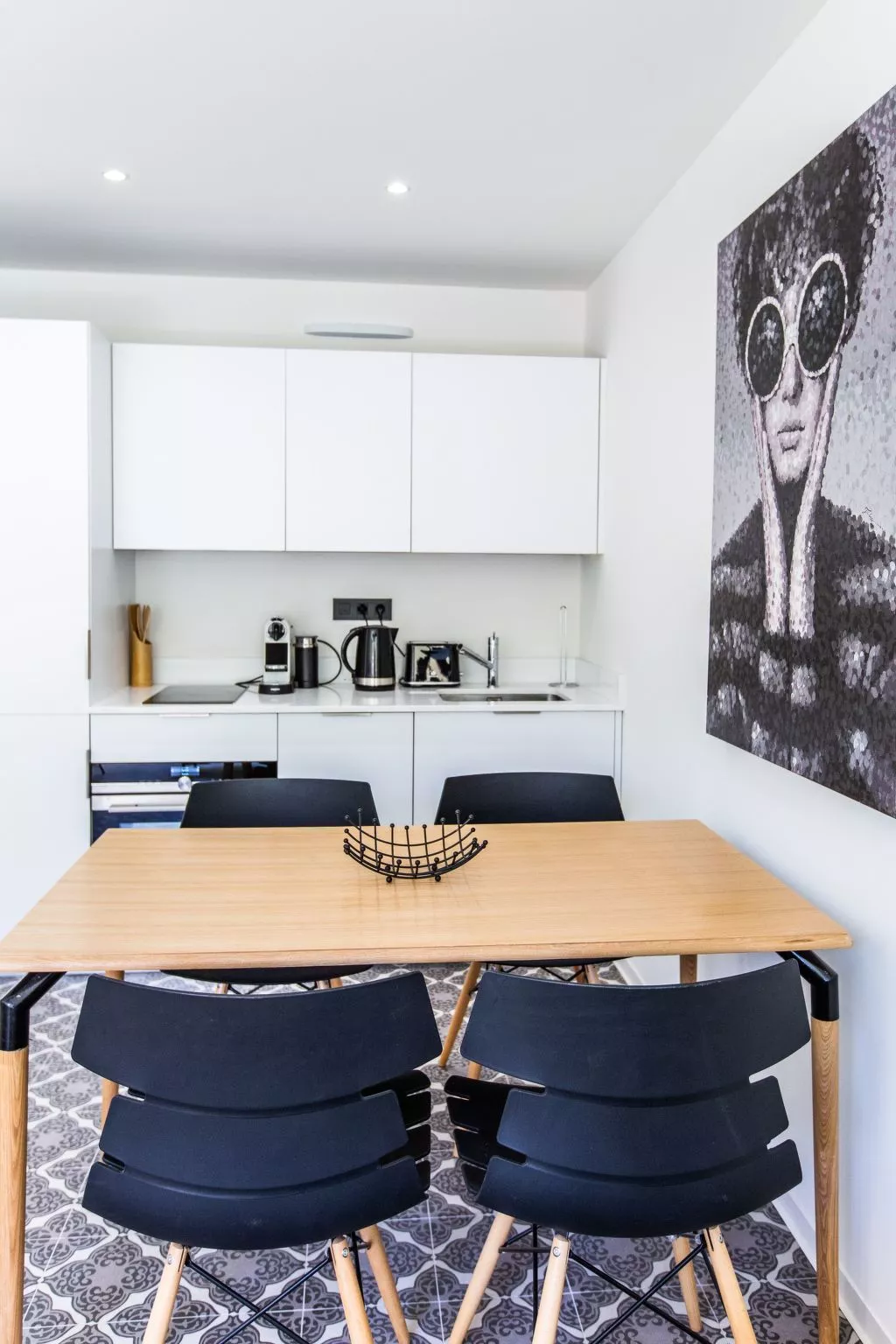 Schicke und moderne Wohnung im Stadtzentrum - Image-tags.info