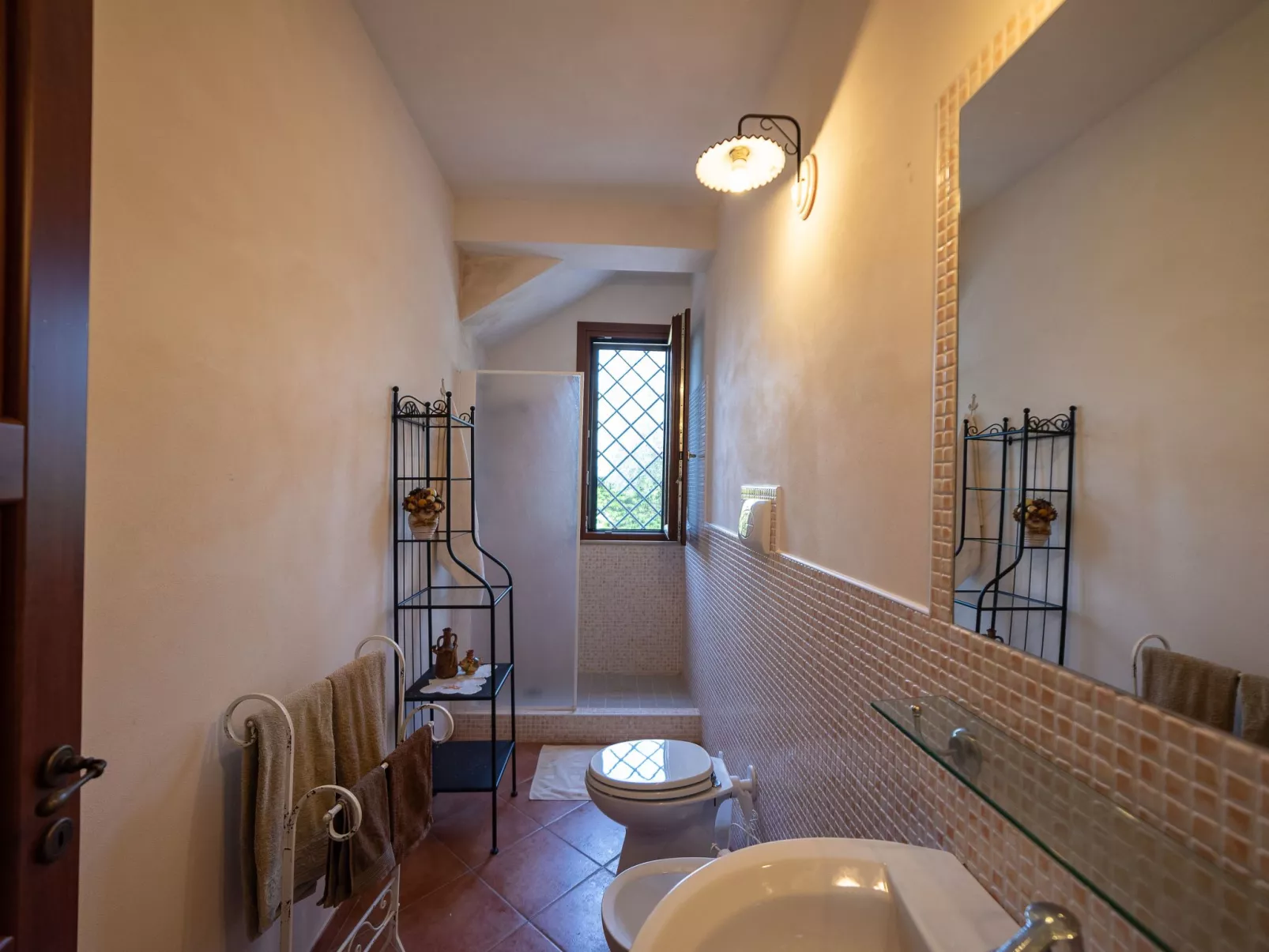 In Noto mit Terrasse, Garten und gemeinsamem Pool - Image-tags.info