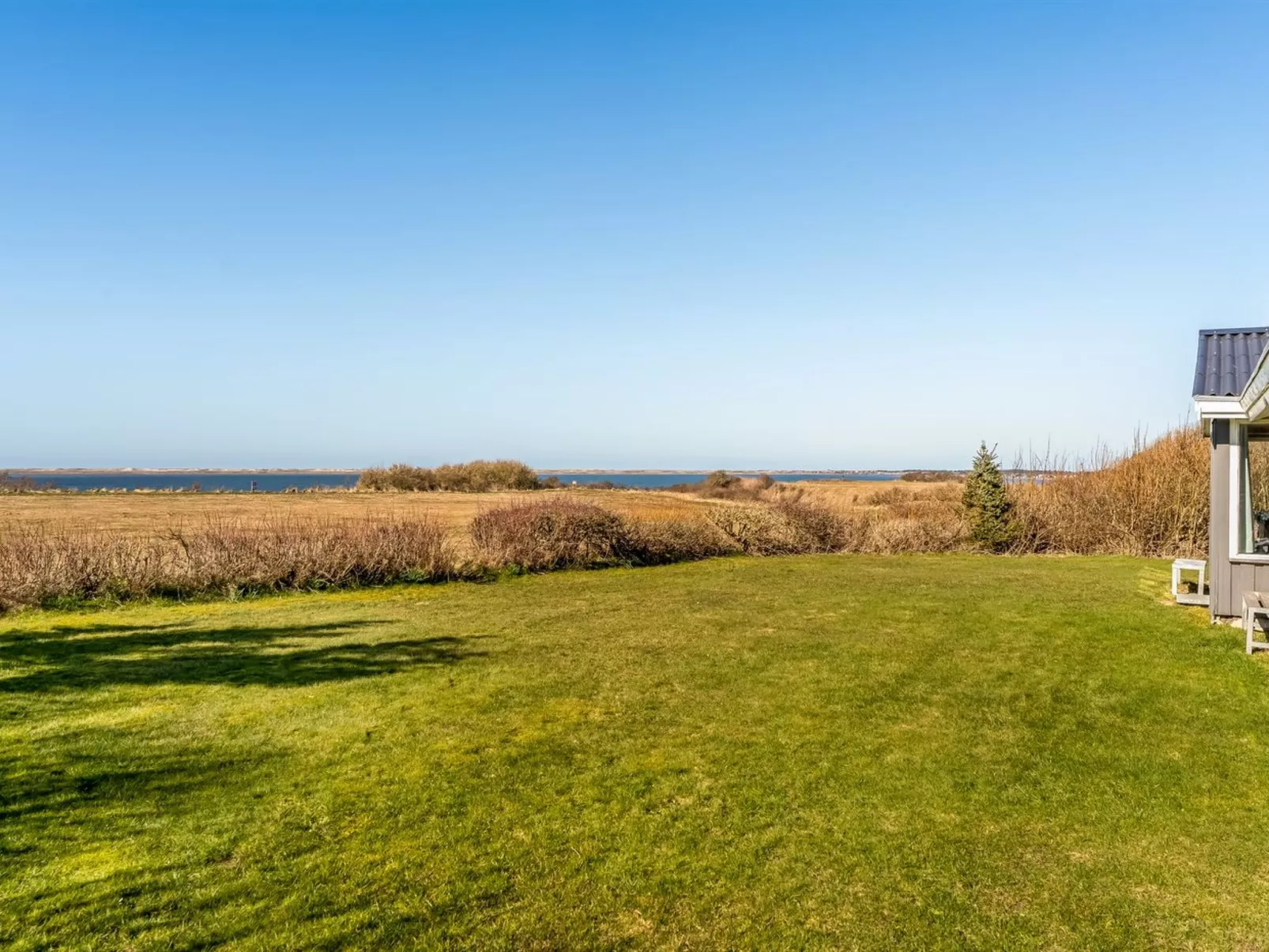 "Galmand" - 75m to the fjord-Draußen