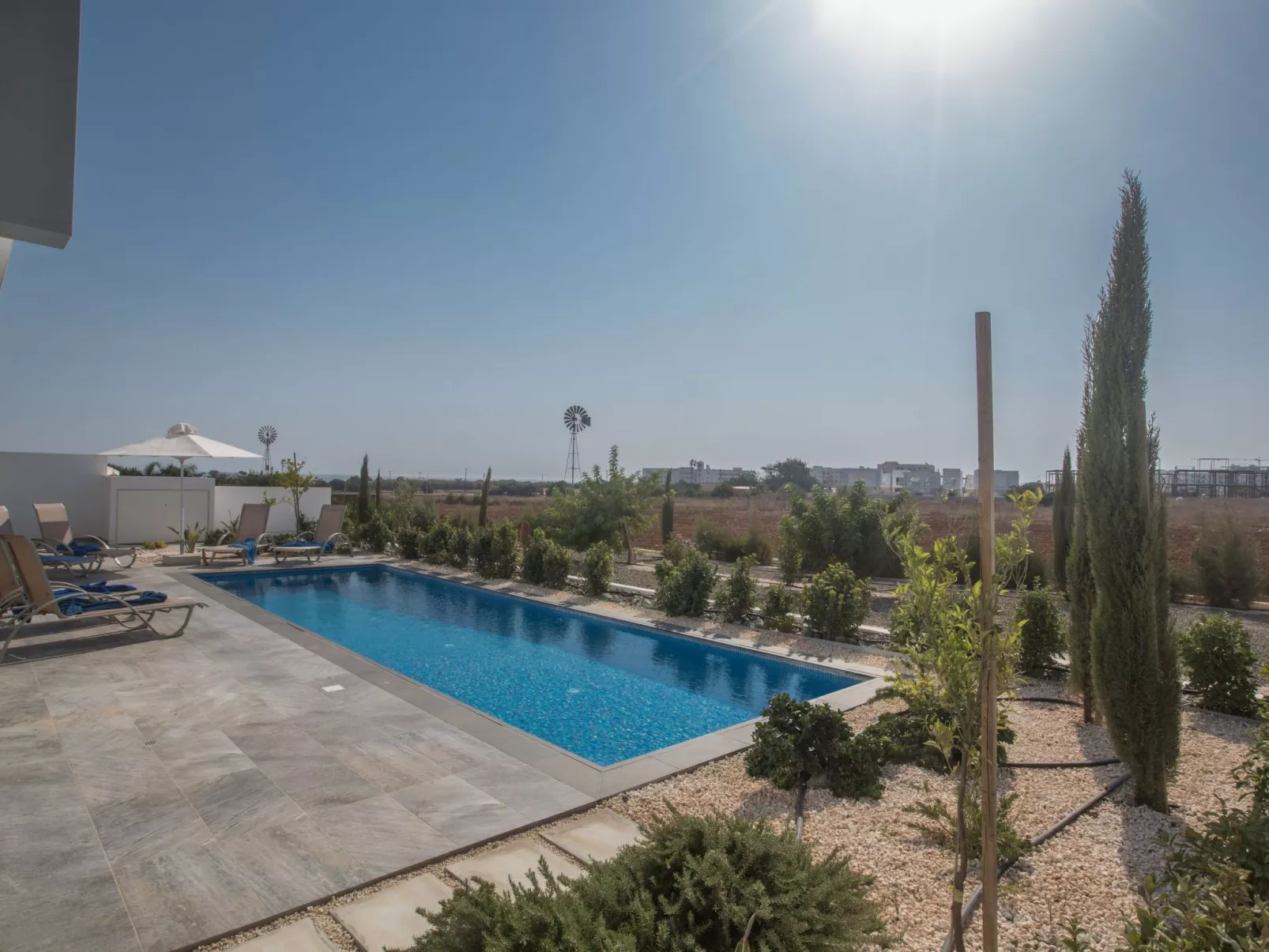 3-Schlafzimmer-Villa mit Pool in Protaras Zentrum - Image-tags.info